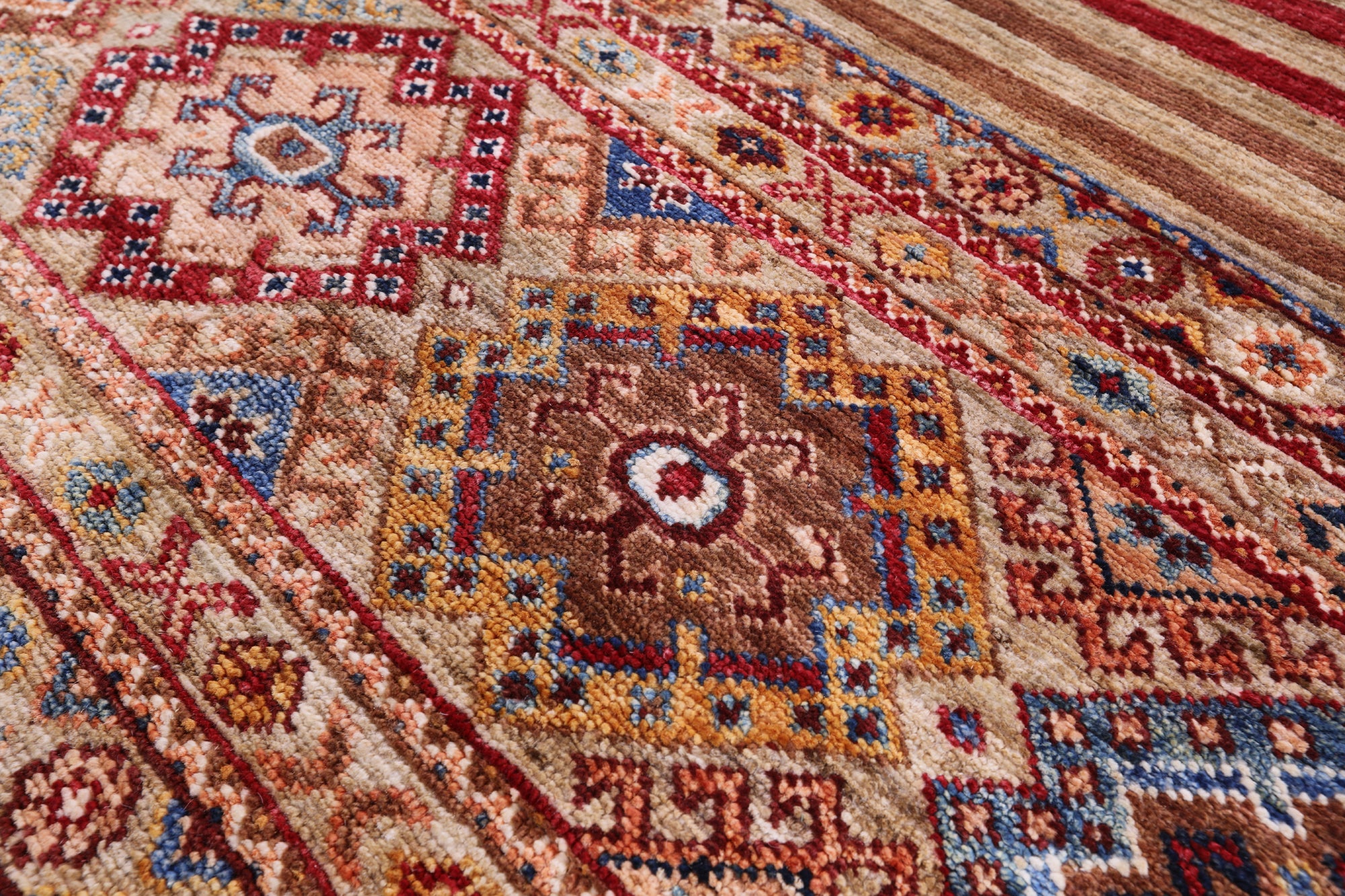 Khorjin Persian Gabbeh Hand Knotted Wool Rug - 5' 8" X 8' 5" - Golden Nile