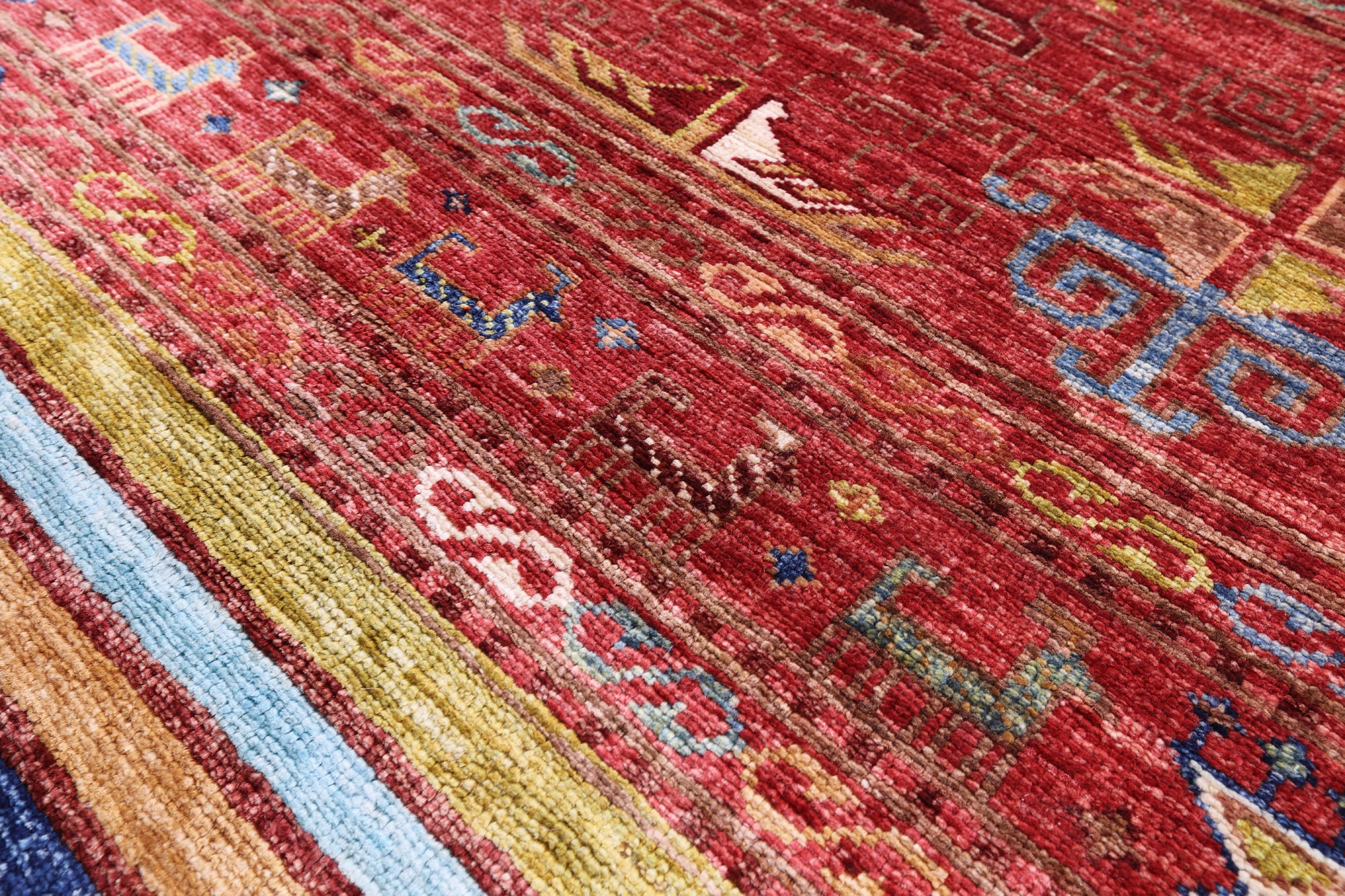 Tribal Persian Gabbeh Handmade Wool Rug - 5' 7" X 7' 8" - Golden Nile