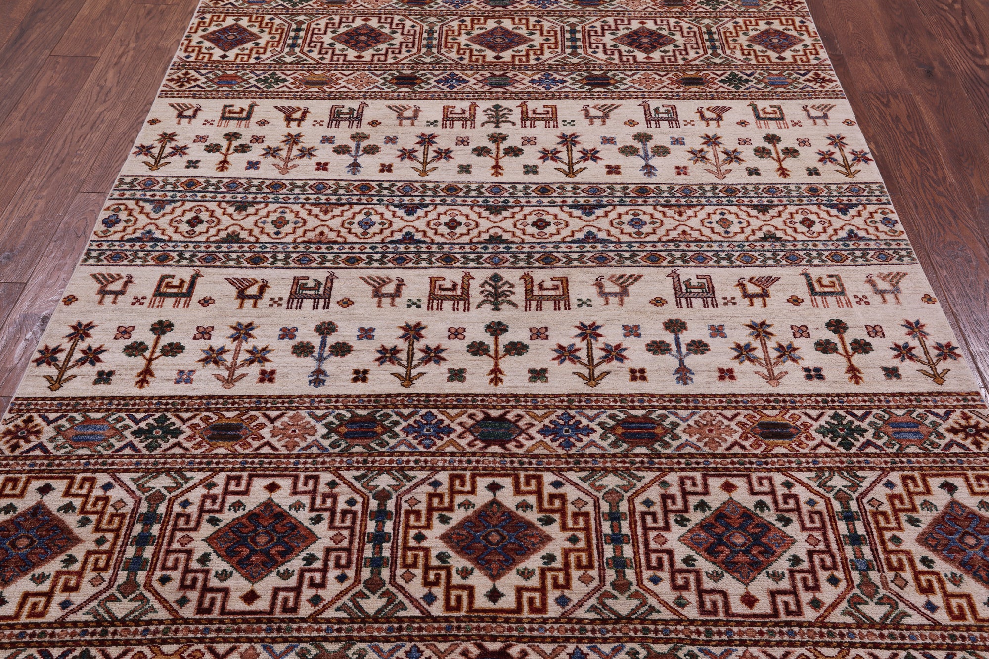 Ivory Tribal Persian Gabbeh Hand Knotted Wool Rug - 5' 6" X 7' 9" - Golden Nile
