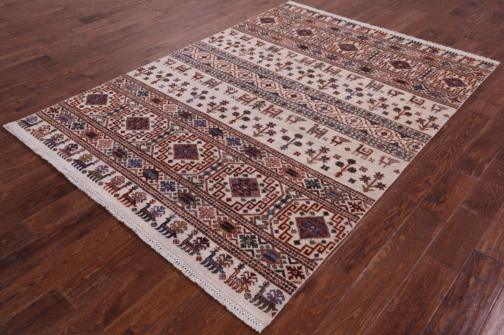 Ivory Tribal Persian Gabbeh Hand Knotted Wool Rug - 5' 6" X 7' 9" - Golden Nile