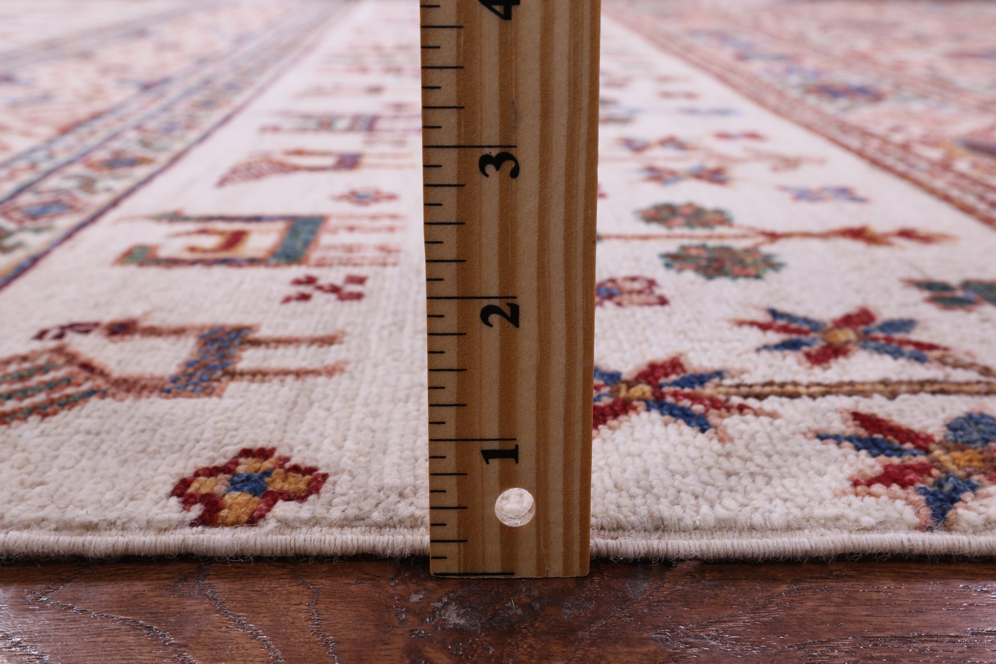 Ivory Tribal Persian Gabbeh Hand Knotted Wool Rug - 5' 6" X 7' 9" - Golden Nile