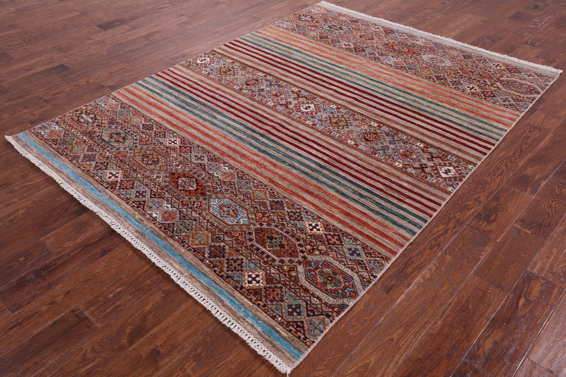 Khorjin Persian Gabbeh Handmade Wool Rug - 5' 10" X 7' 10" - Golden Nile