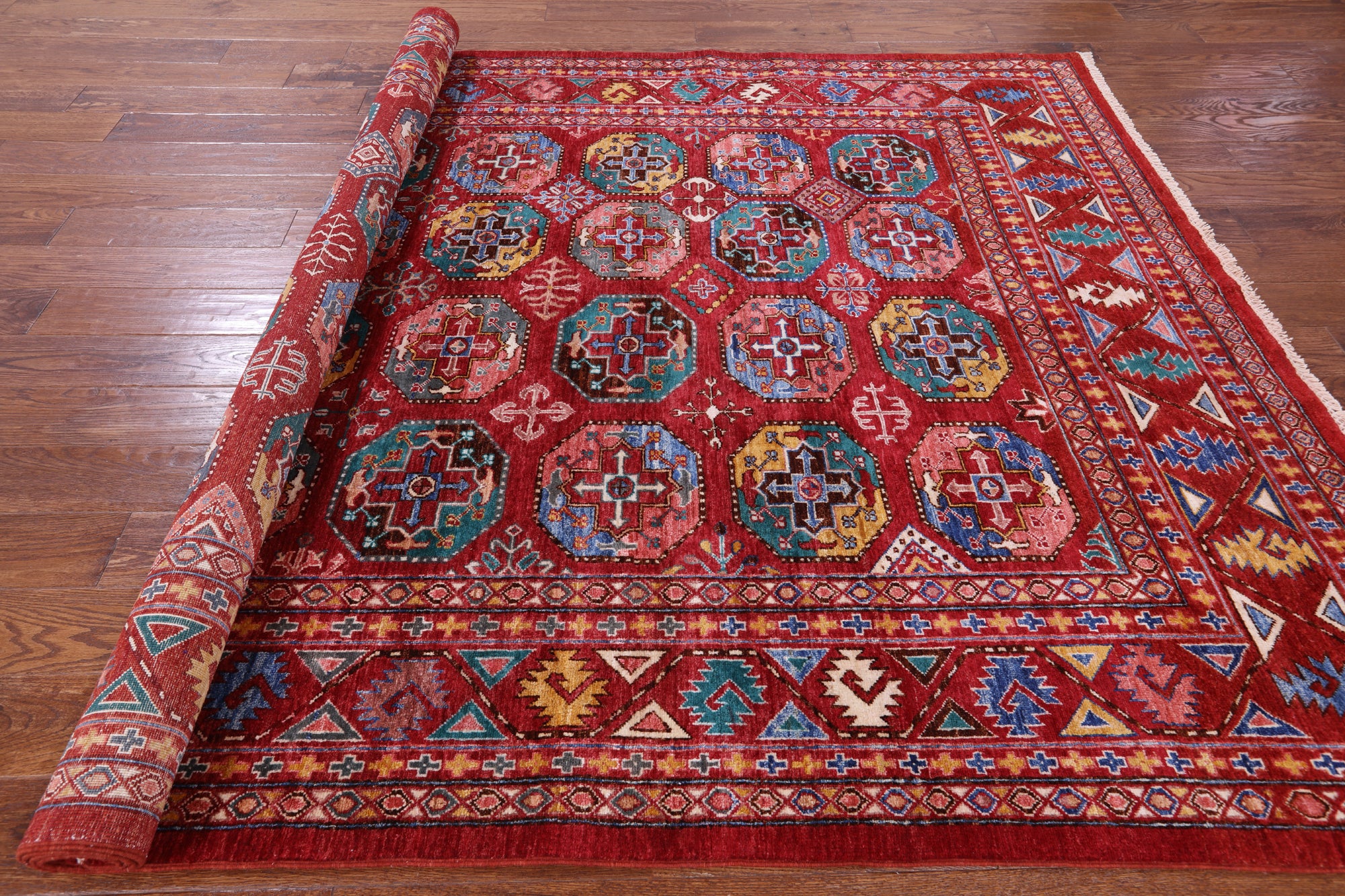 Red Turkmen Ersari Hand Knotted Wool Rug - 6' 6" X 9' 5" - Golden Nile