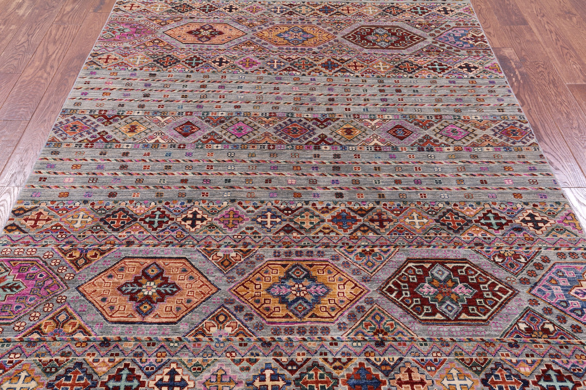 Khorjin Persian Gabbeh Hand Knotted Wool Rug - 5' 8" X 7' 10" - Golden Nile