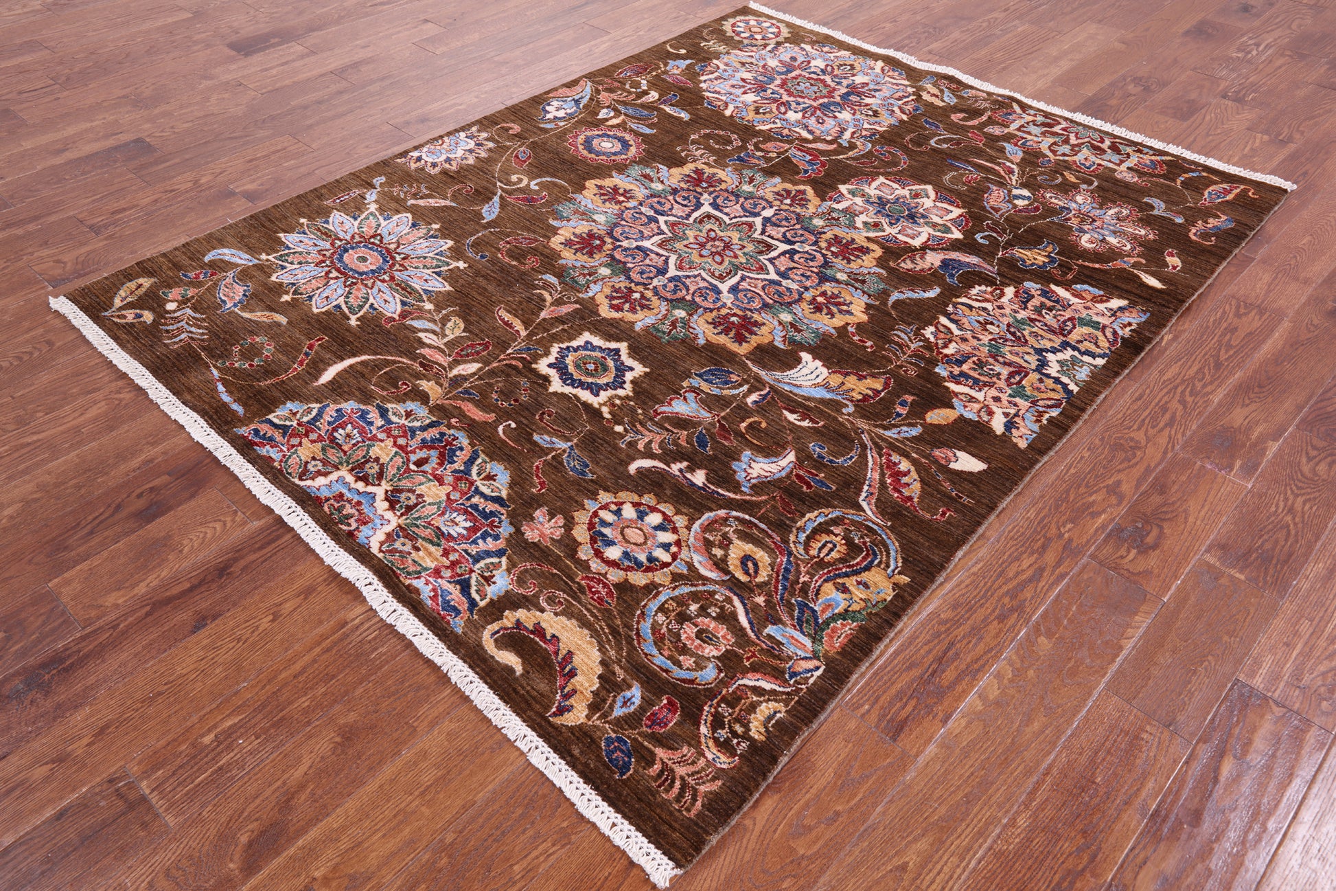 Brown Peshawar Handmade Wool Rug - 5' 8" X 7' 2" - Golden Nile