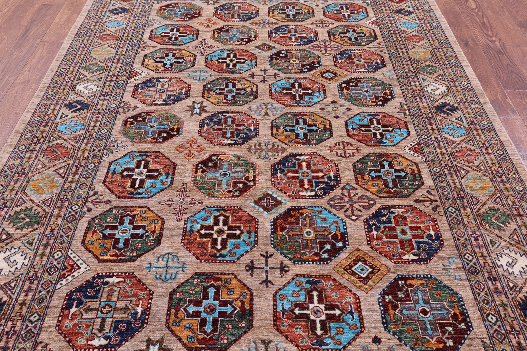Turkmen Ersari Hand Knotted Wool Rug - 6' 9" X 10' 0" - Golden Nile