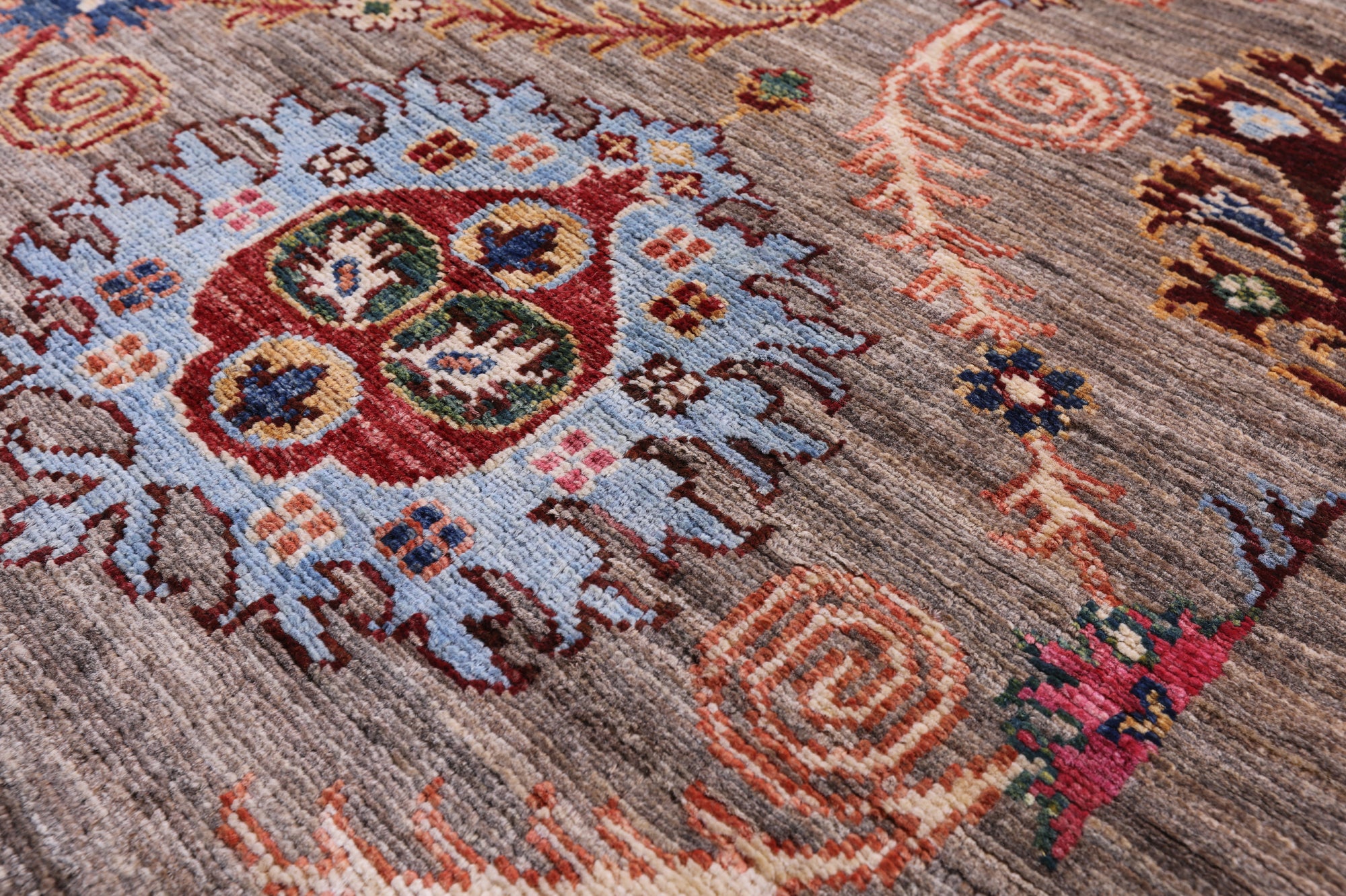 Peshawar Hand Knotted Wool Rug - 5' 1" X 6' 6" - Golden Nile
