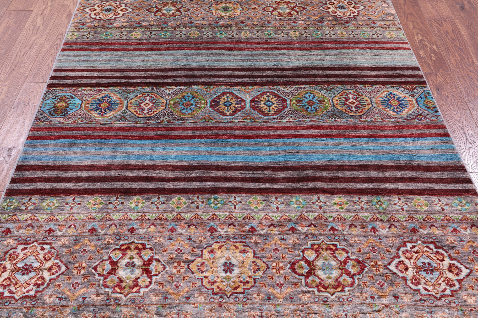 Khorjin Persian Gabbeh Hand Knotted Wool Rug - 5' 2" X 6' 10" - Golden Nile