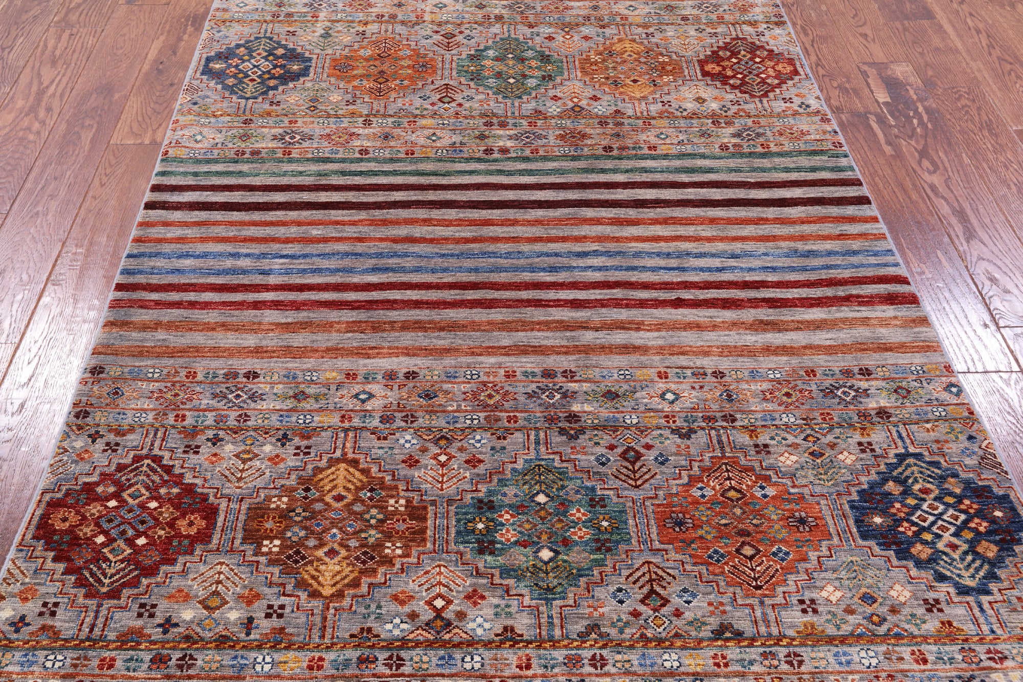 Khorjin Persian Gabbeh Handmade Wool Rug - 4' 8" X 6' 11" - Golden Nile
