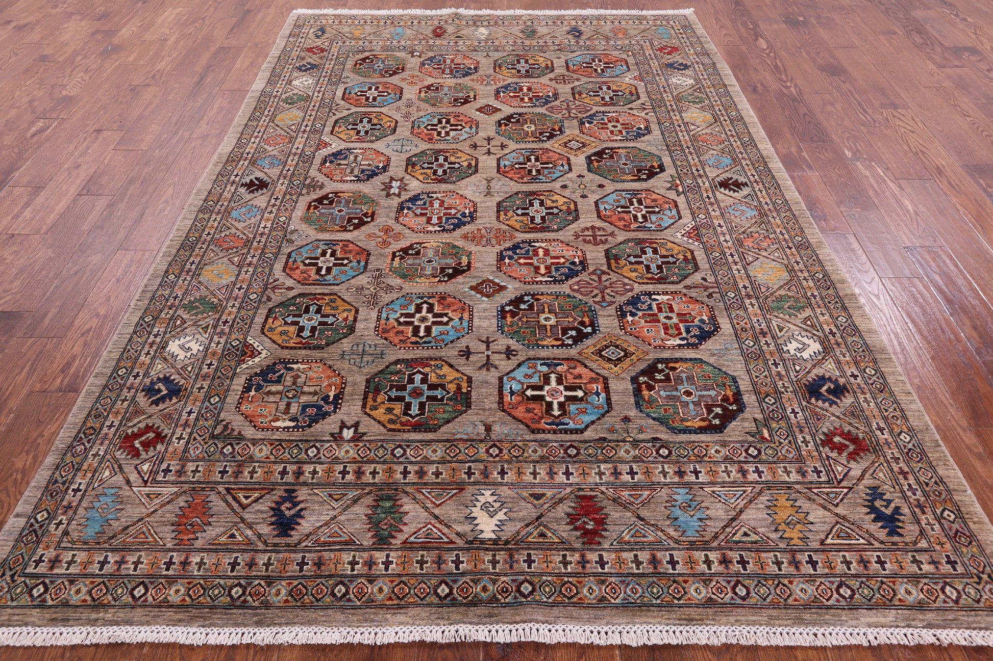Turkmen Ersari Hand Knotted Wool Rug - 6' 8" X 9' 8" - Golden Nile