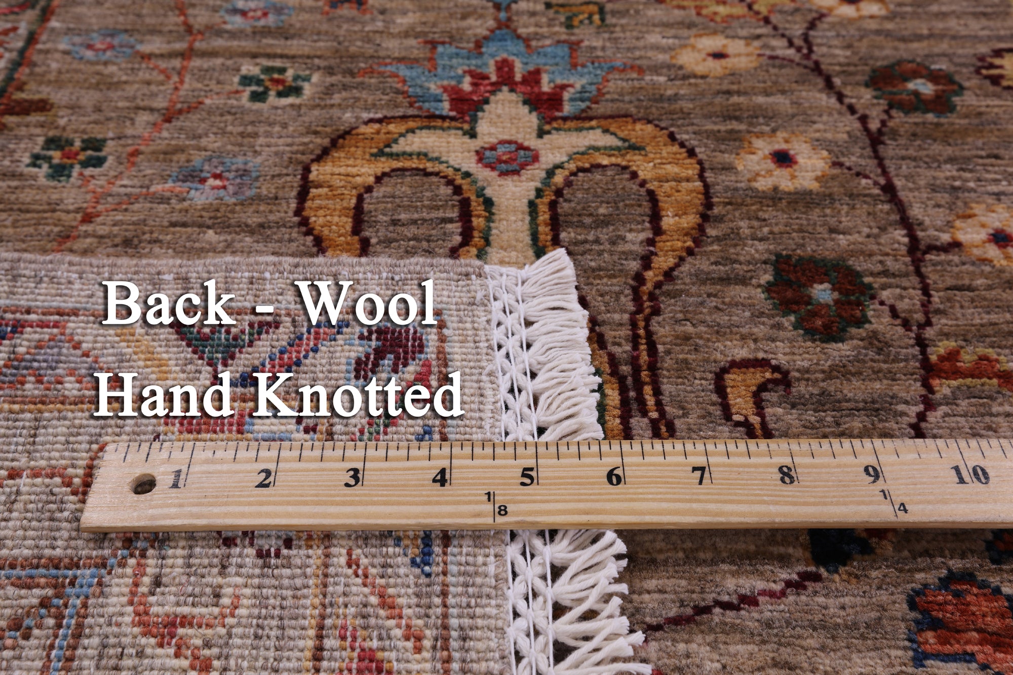 Peshawar Hand Knotted Wool Rug - 5' 0" X 6' 8" - Golden Nile
