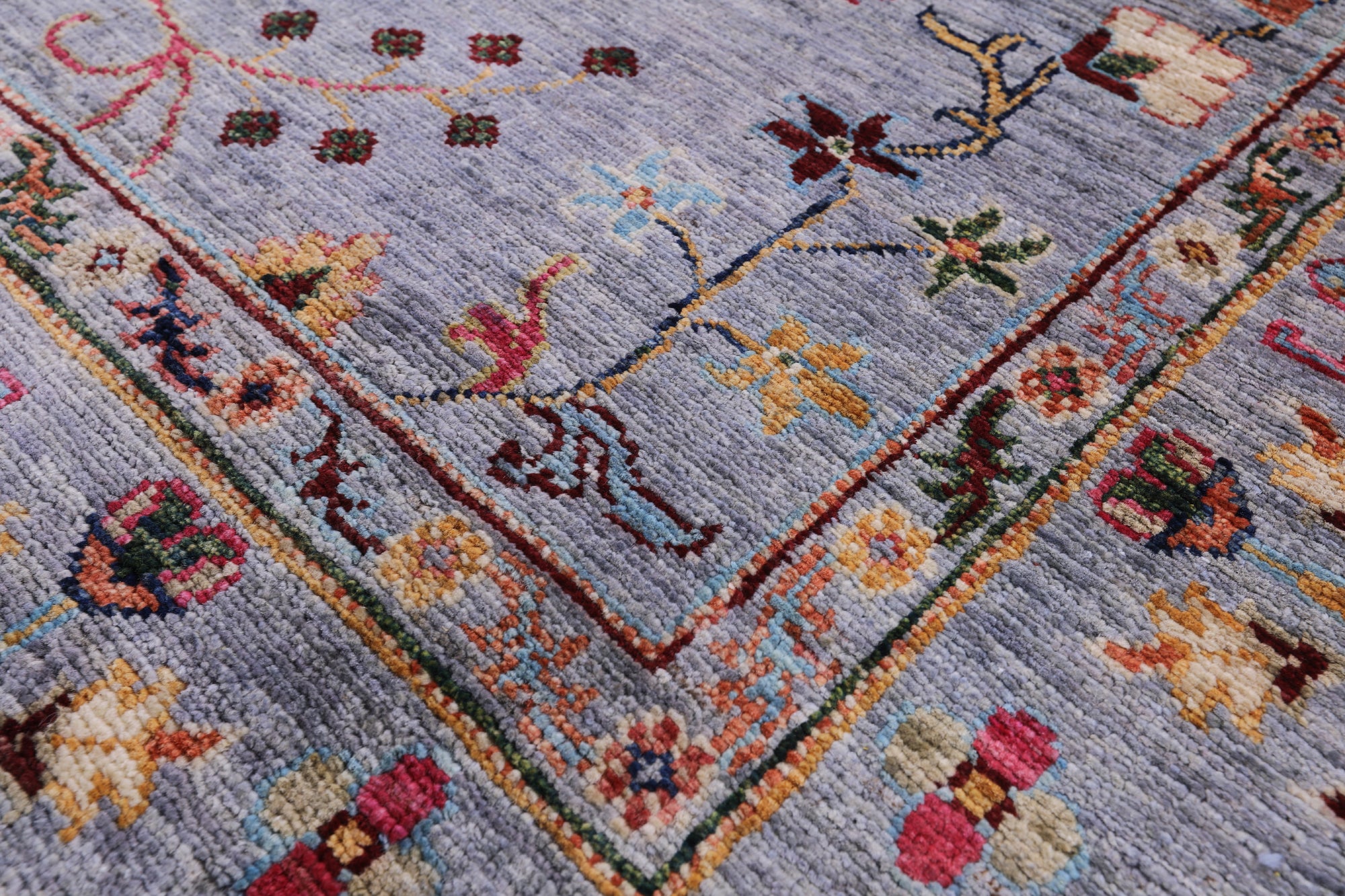 Grey Peshawar Hand Knotted Wool Rug - 5' 0" X 6' 7" - Golden Nile