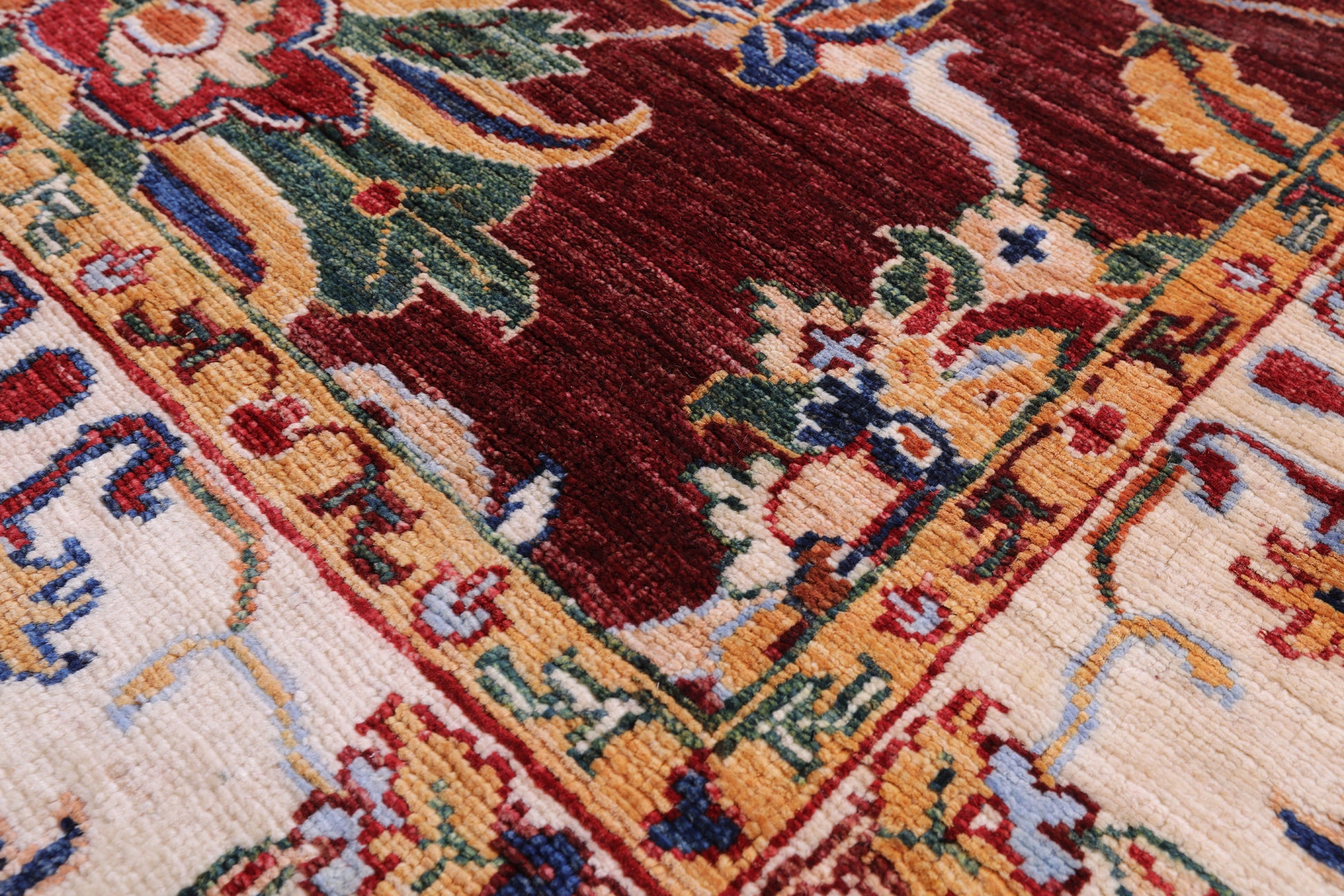 Persian Tabriz Hand Knotted Wool Rug - 5' 0" X 6' 8" - Golden Nile