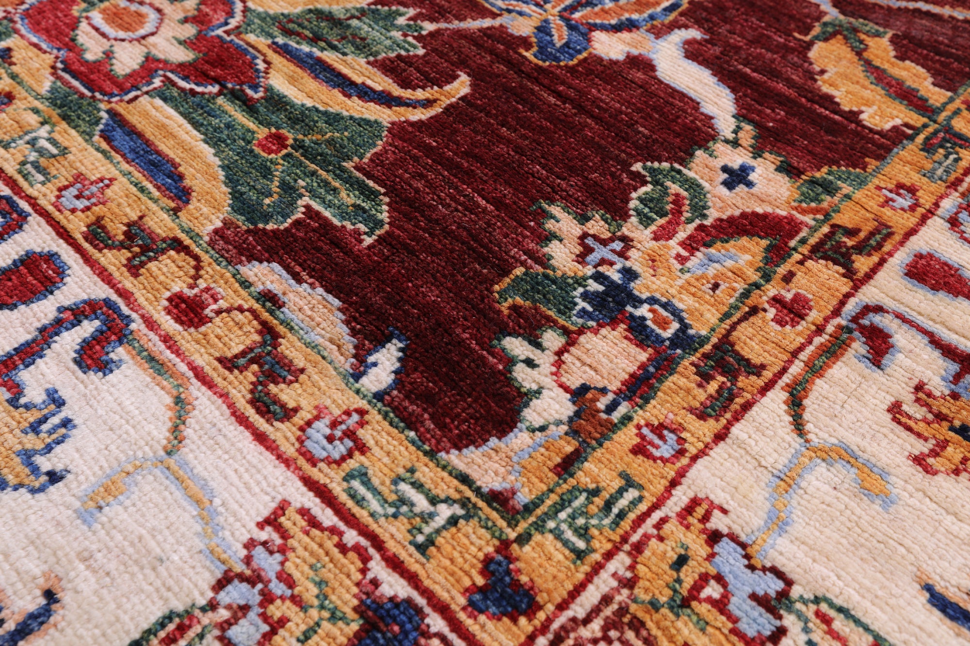 Persian Tabriz Hand Knotted Wool Rug - 5' 0" X 6' 8" - Golden Nile