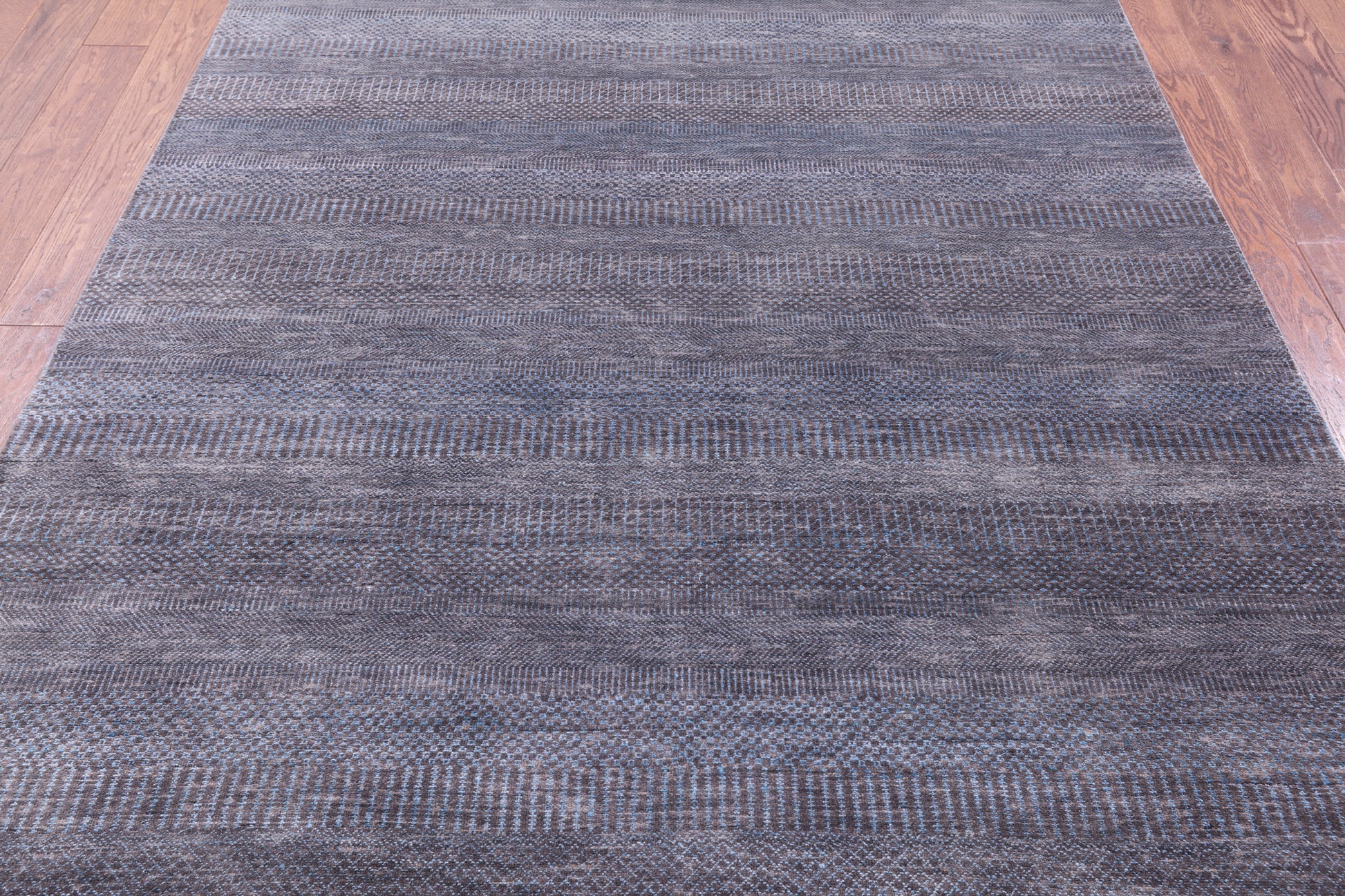 Savannah Grass Hand Knotted Wool & Silk Rug - 6' 0" X 8' 8" - Golden Nile