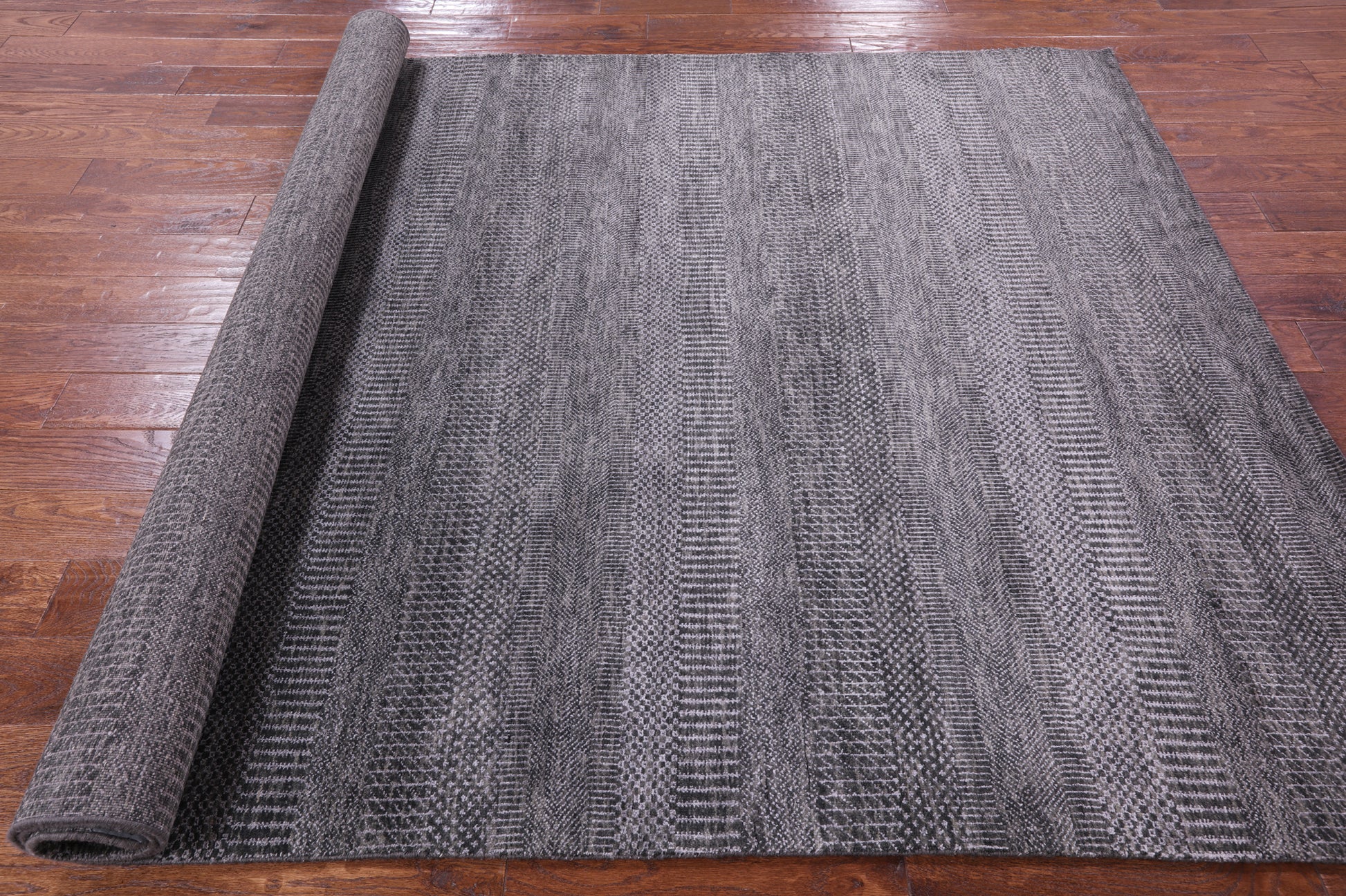 Savannah Grass Hand Knotted Wool & Silk Rug - 6' 1" X 8' 11" - Golden Nile