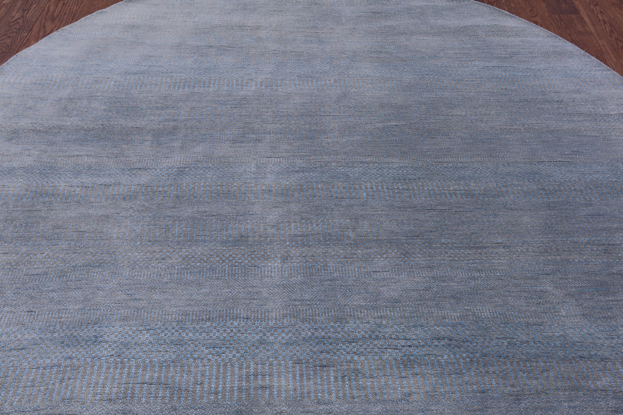 Round Savannah Grass Hand Knotted Wool & Silk Rug - 7' 7" X 7' 8" - Golden Nile