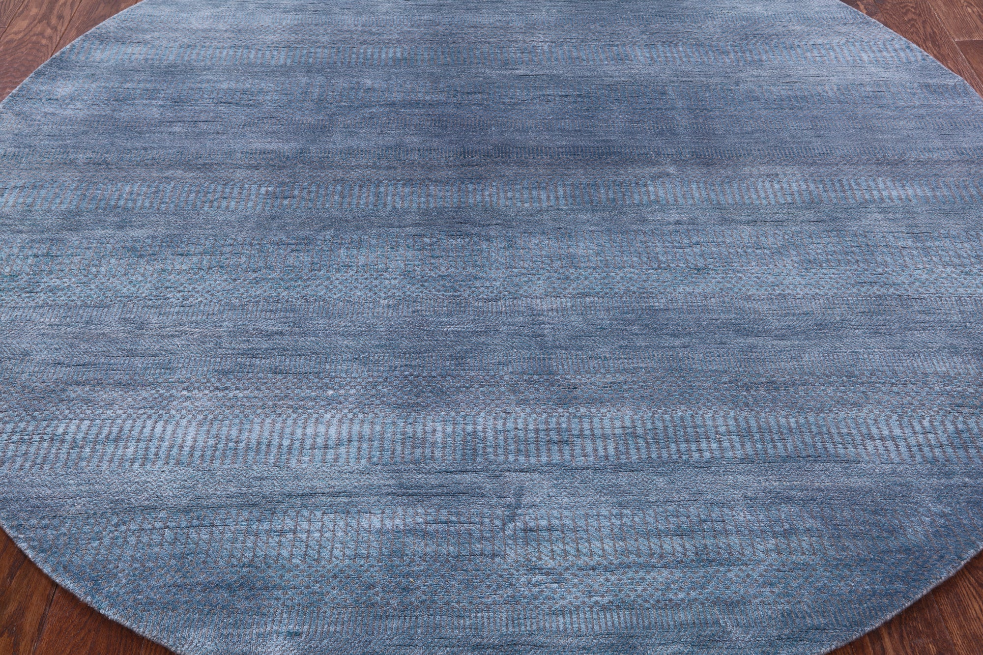 Round Savannah Grass Hand Knotted Wool & Silk Rug - 6' 10" X 6' 10" - Golden Nile