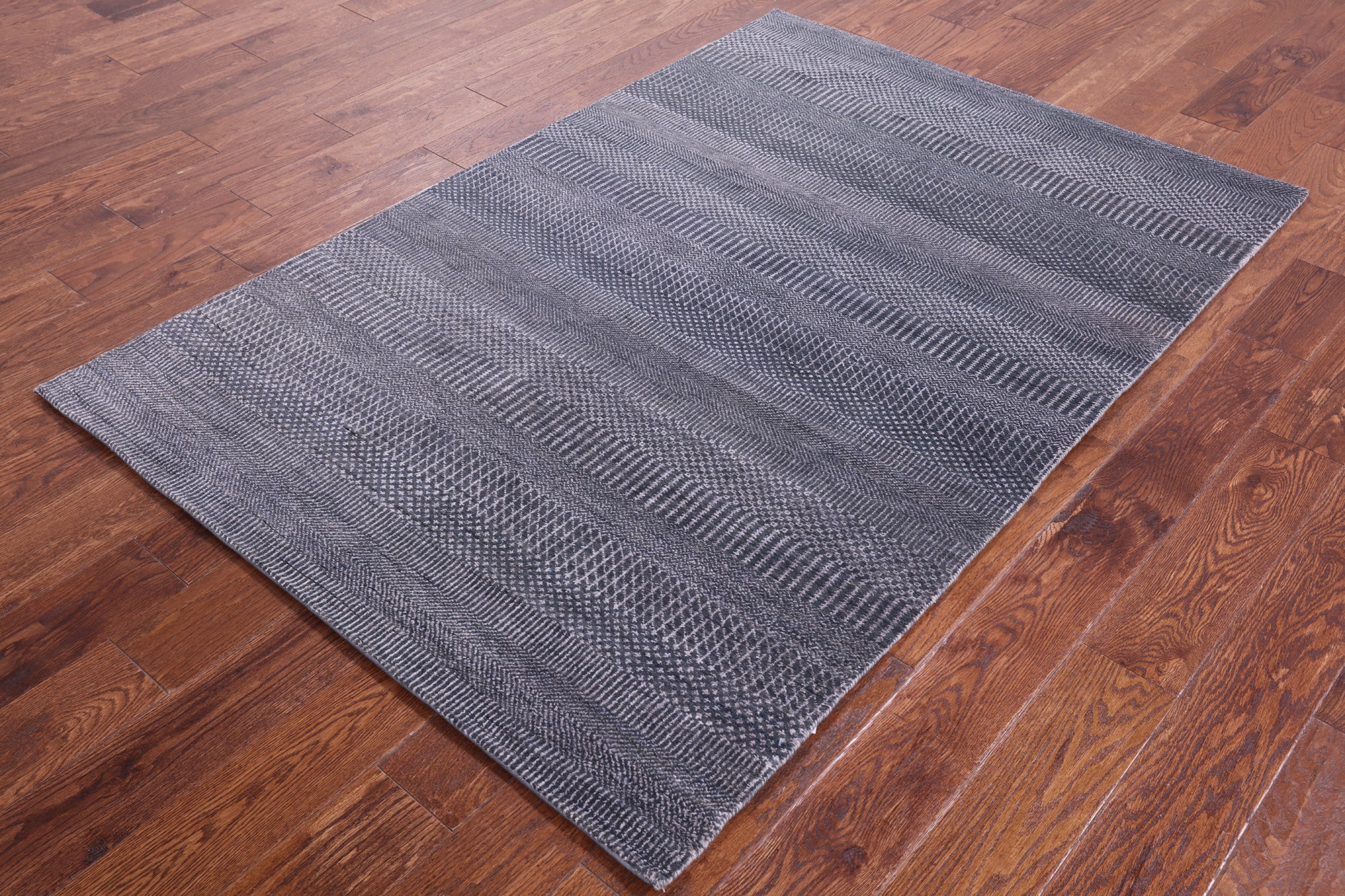 Savannah Grass Hand Knotted Wool & Silk Rug - 4' 0" X 6' 1" - Golden Nile