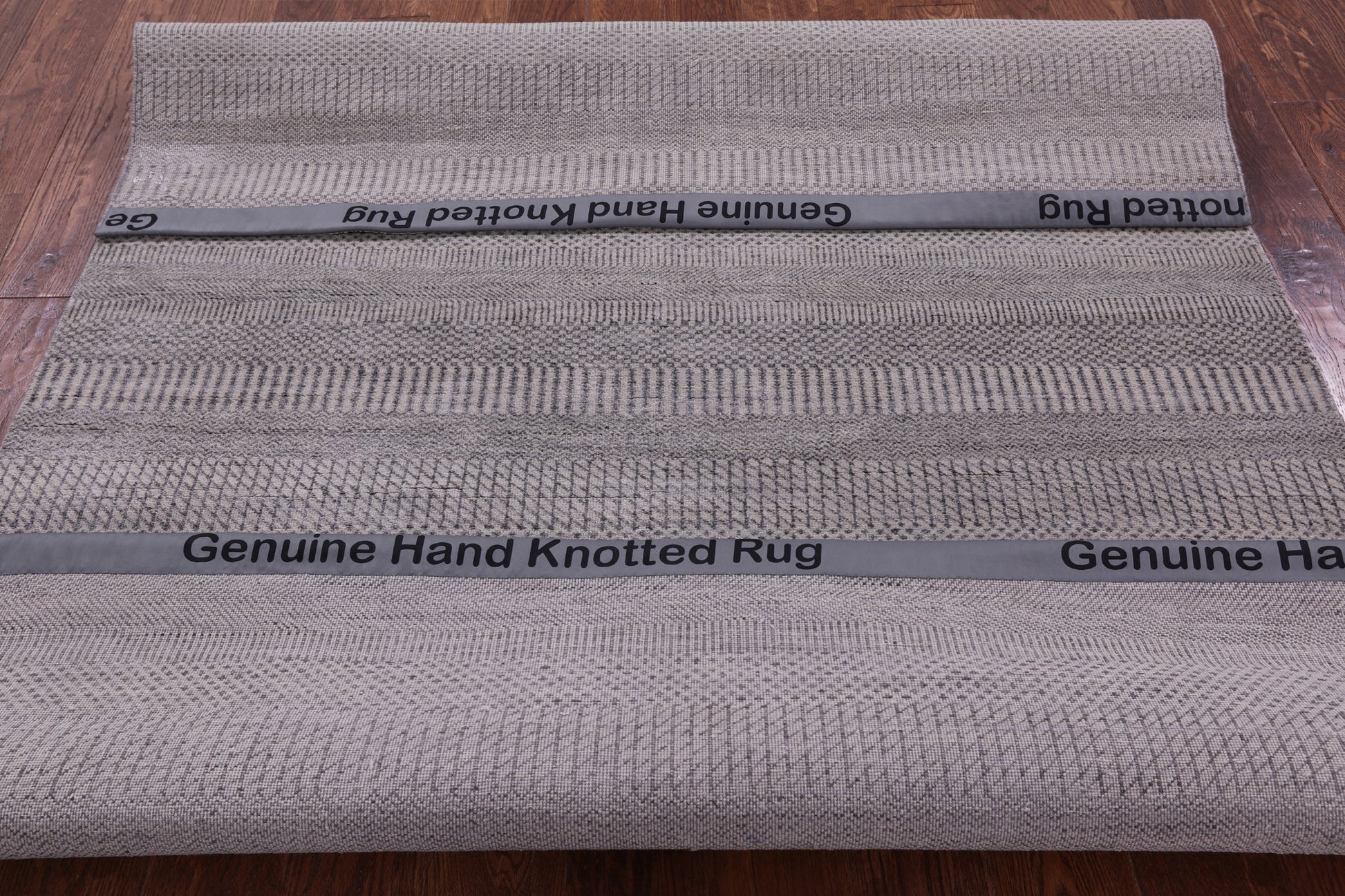 Savannah Grass Hand Knotted Wool & Silk Rug - 5' 1" X 6' 11" - Golden Nile