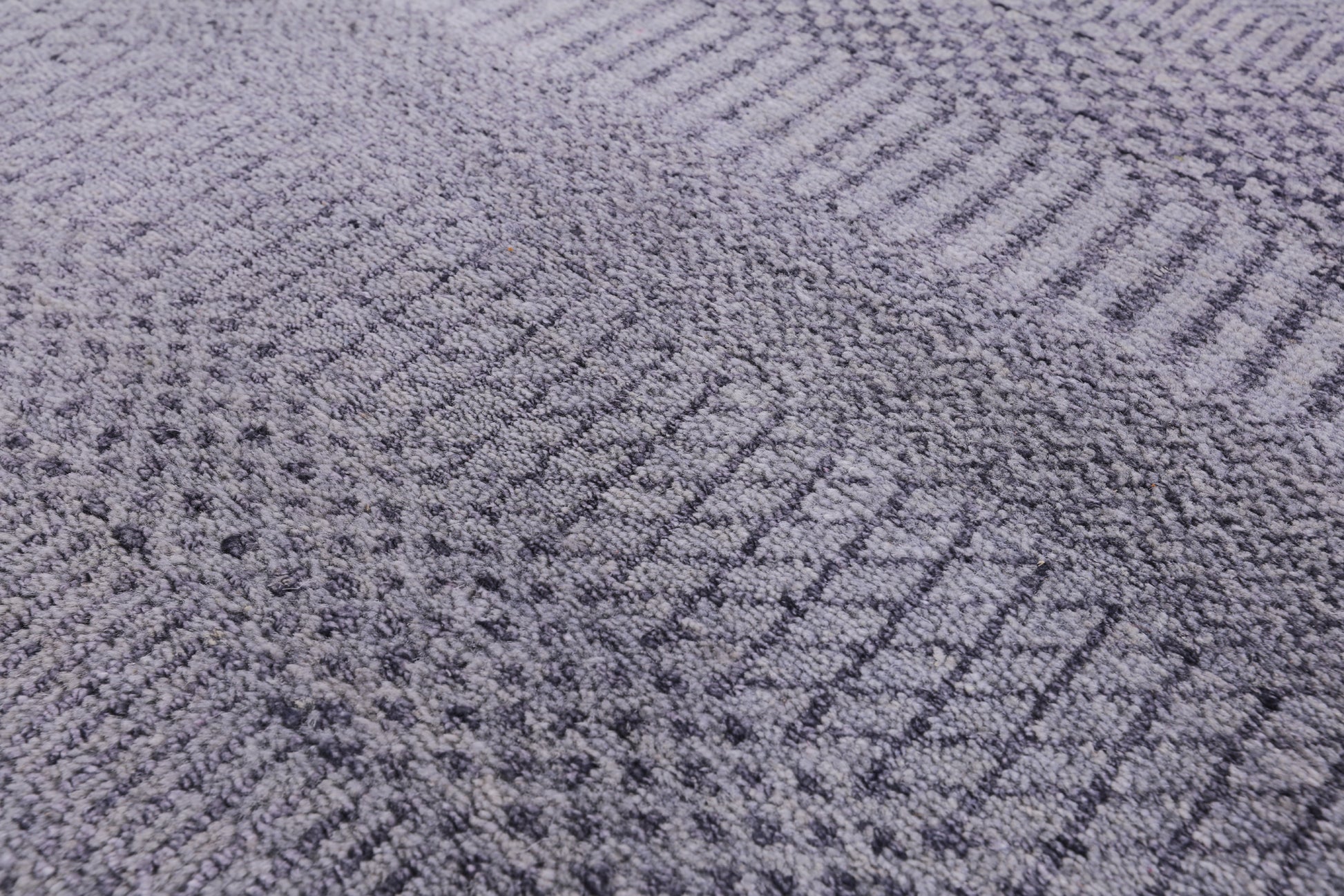 Grey Savannah Grass Handmade Wool & Silk Rug - 4' 2" X 6' 3" - Golden Nile