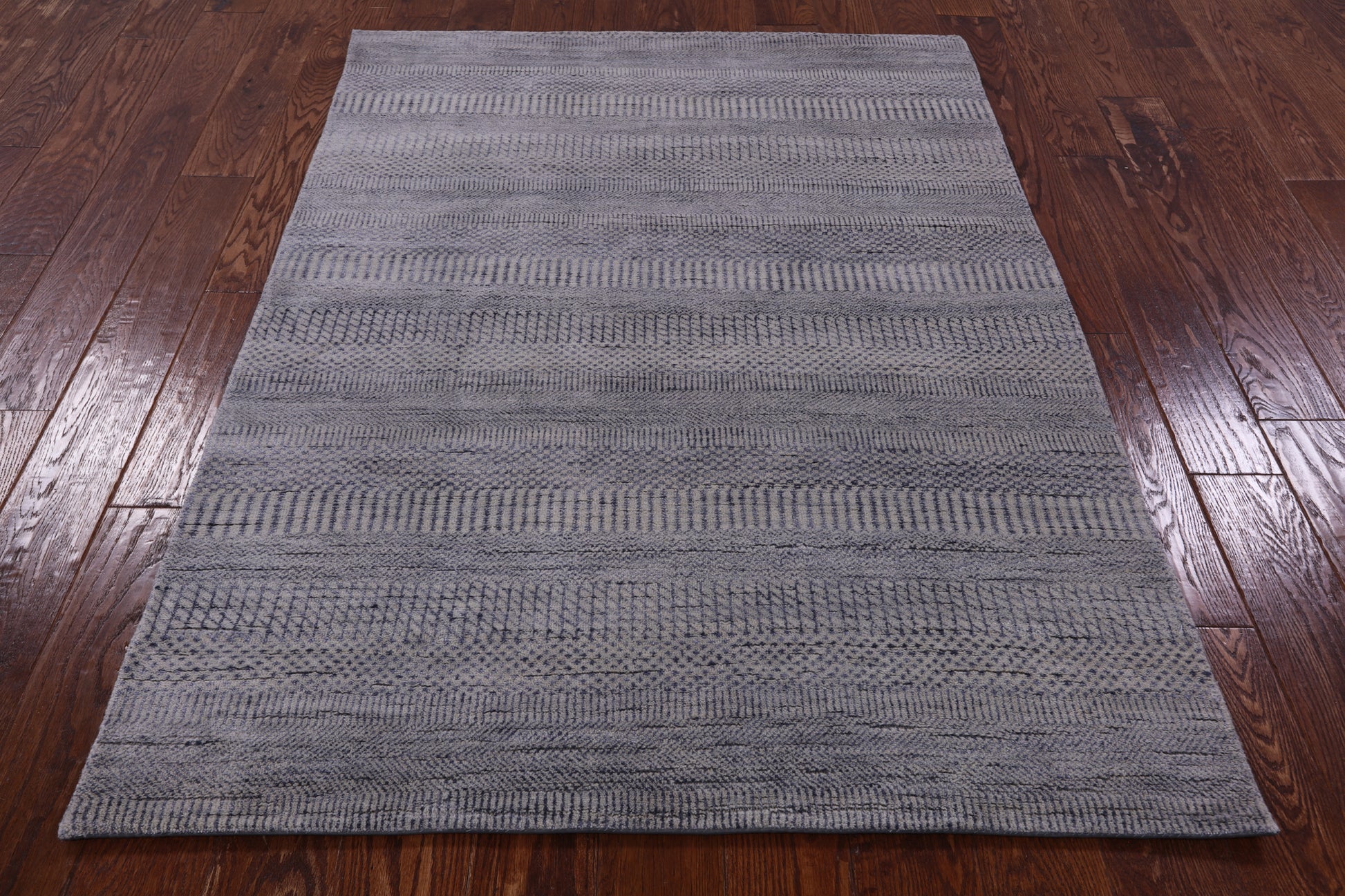 Savannah Grass Hand Knotted Wool & Silk Rug - 4' 1" X 5' 7" - Golden Nile
