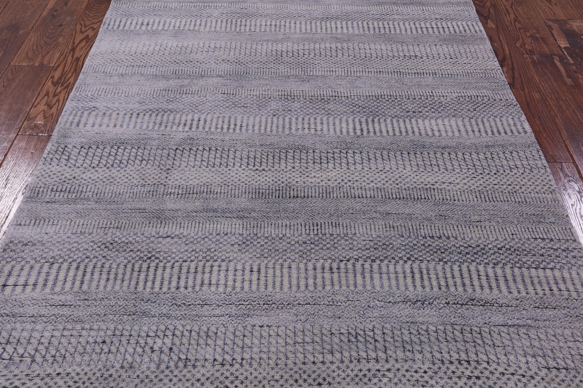 Savannah Grass Hand Knotted Wool & Silk Rug - 4' 1" X 5' 7" - Golden Nile