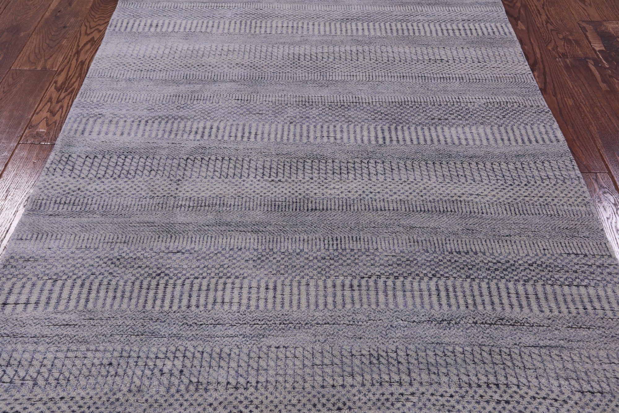 Savannah Grass Hand Knotted Wool & Silk Rug - 4' 1" X 5' 7" - Golden Nile