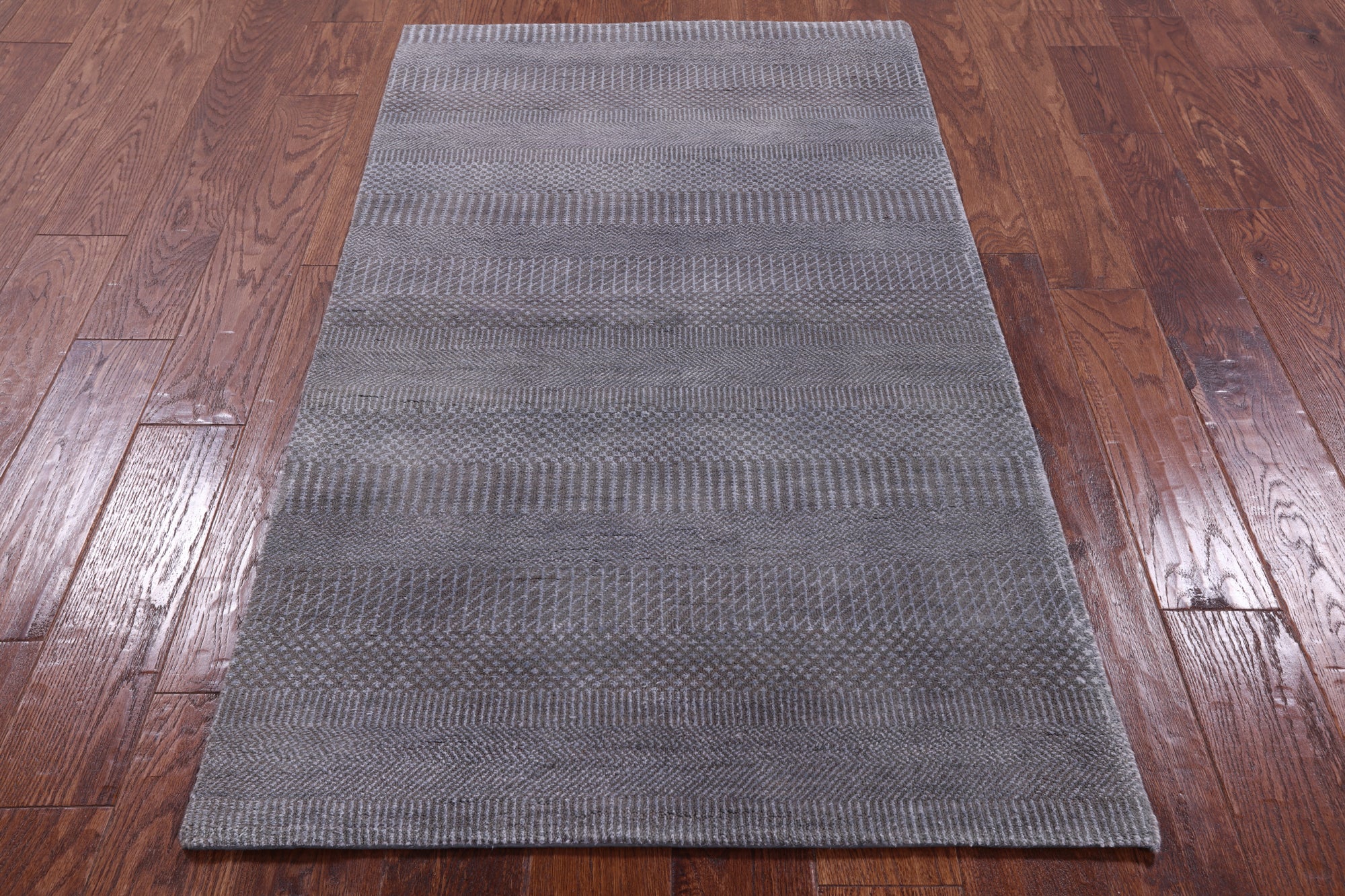 Savannah Grass Hand Knotted Wool & Silk Rug - 2' 10" X 5' 0" - Golden Nile