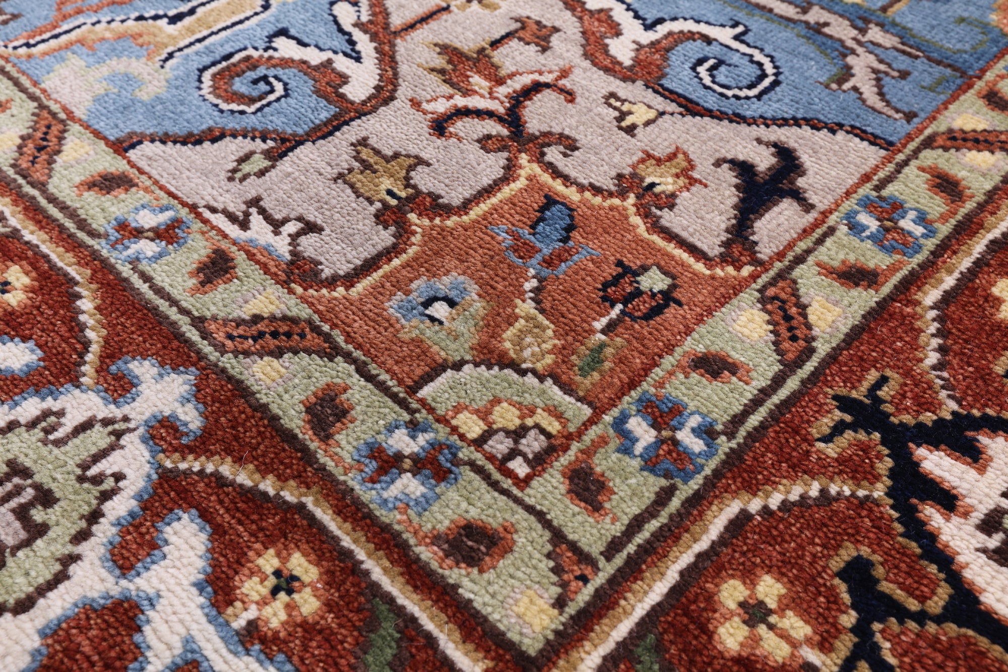 Ivory Geometric Heriz Serapi Hand Knotted Wool Rug - 5' 11" X 8' 11" - Golden Nile