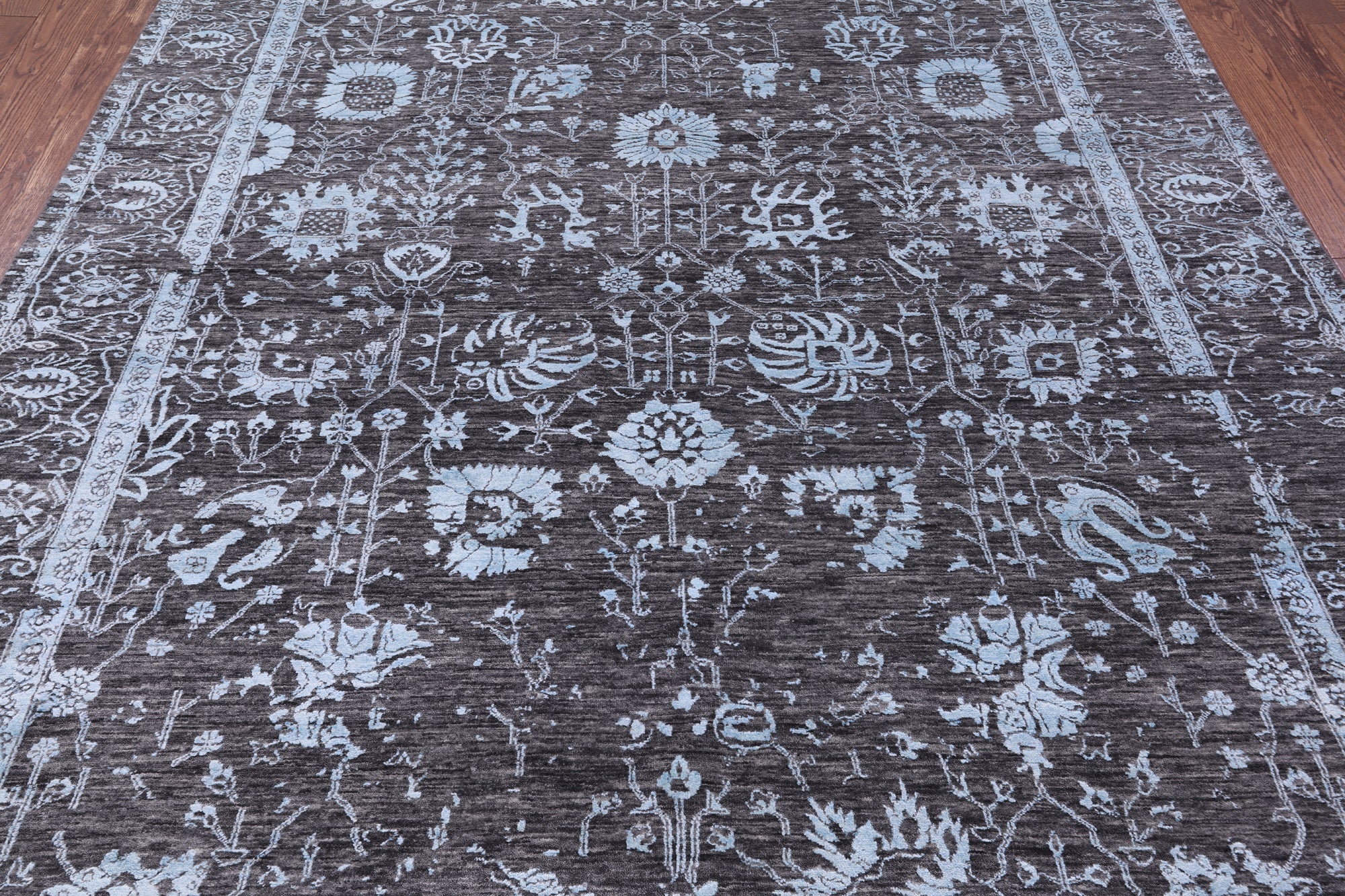 Grey Persian Hand Knotted Wool & Silk Rug - 7' 11" X 9' 10" - Golden Nile