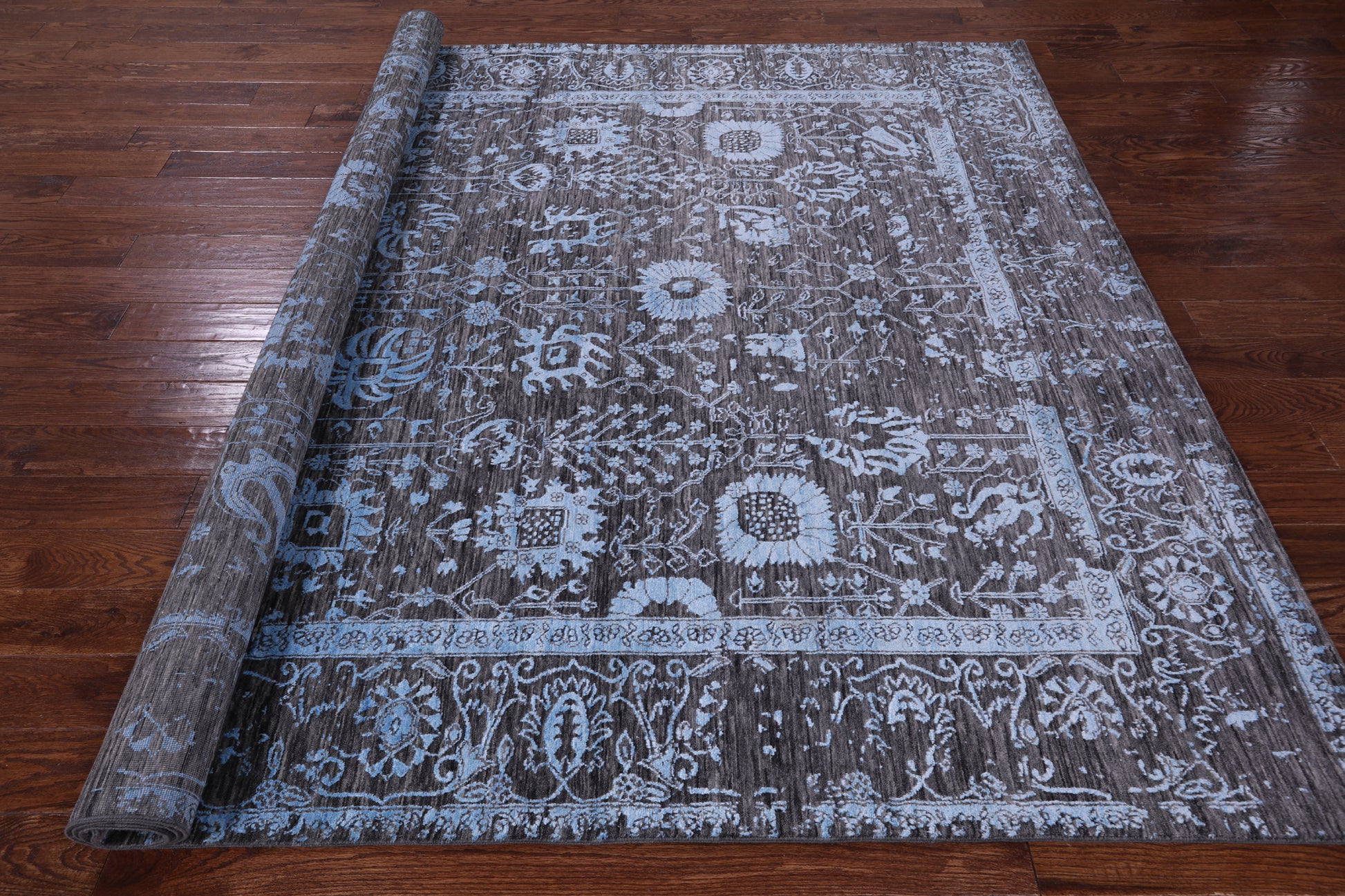 Grey Persian Handmade Wool & Silk Rug - 8' 1" X 10' 1" - Golden Nile