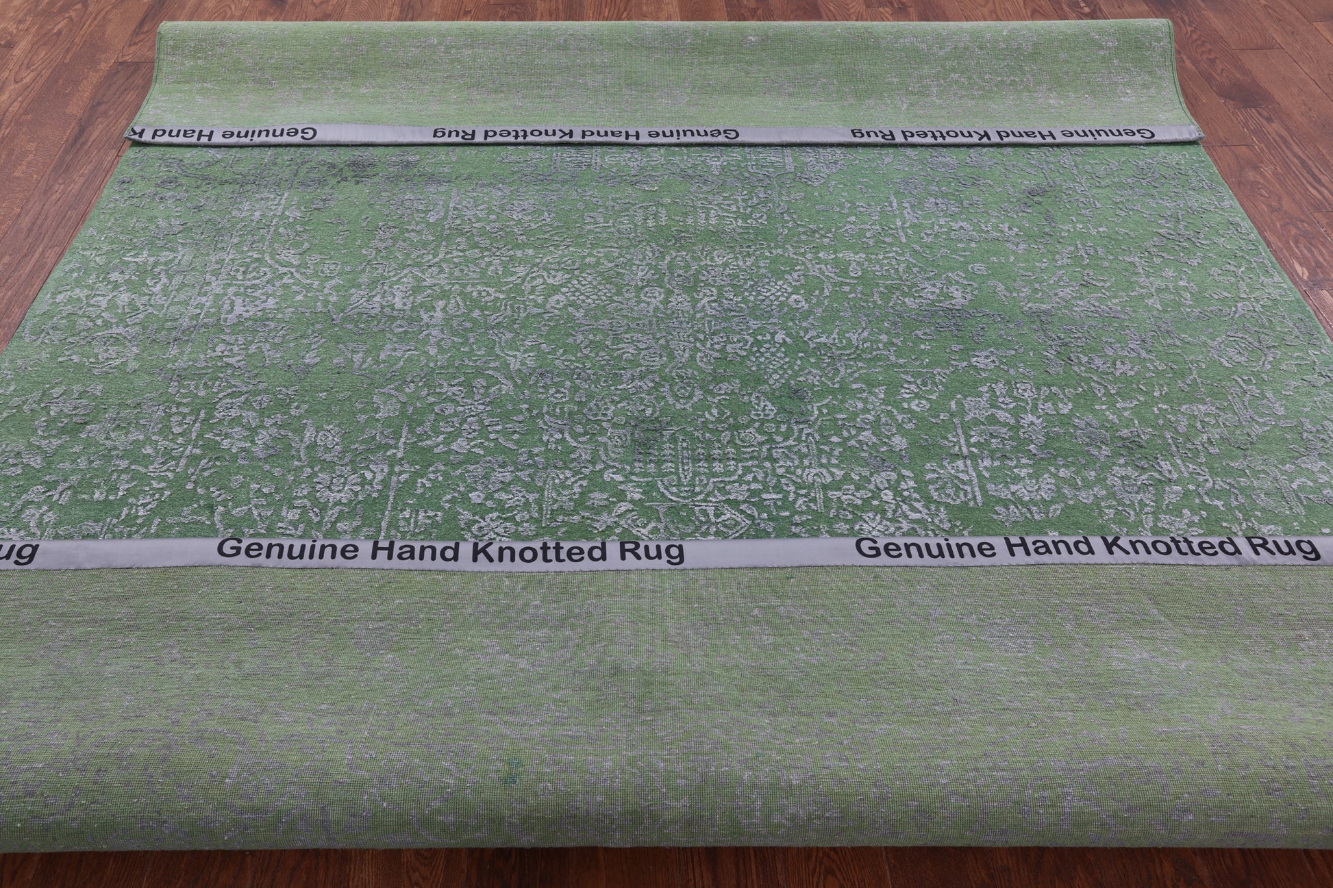 Green Modern Hand Knotted Wool & Silk Rug - 7' 10" X 9' 11" - Golden Nile
