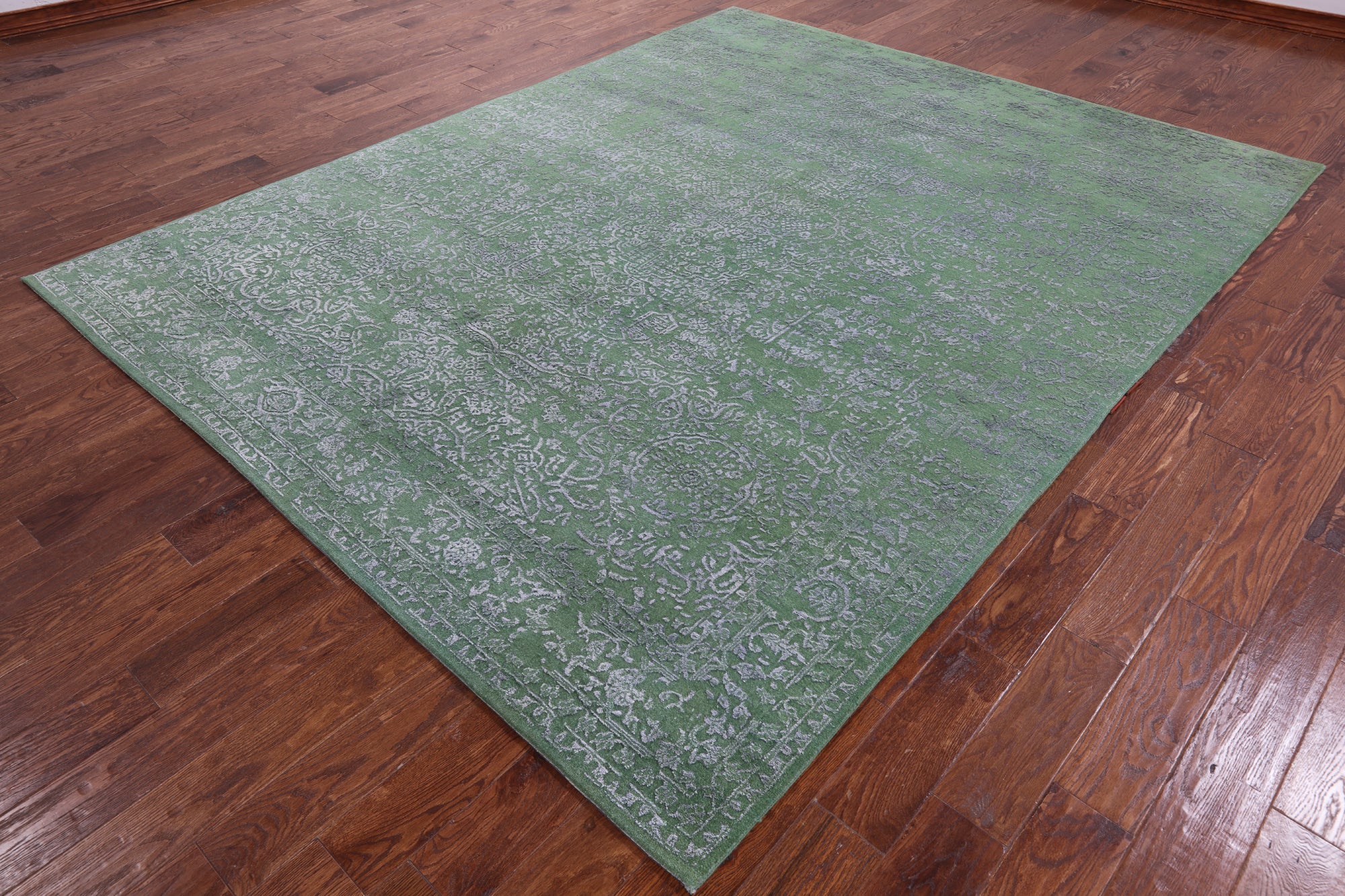 Green Modern Hand Knotted Wool & Silk Rug - 7' 10" X 9' 11" - Golden Nile
