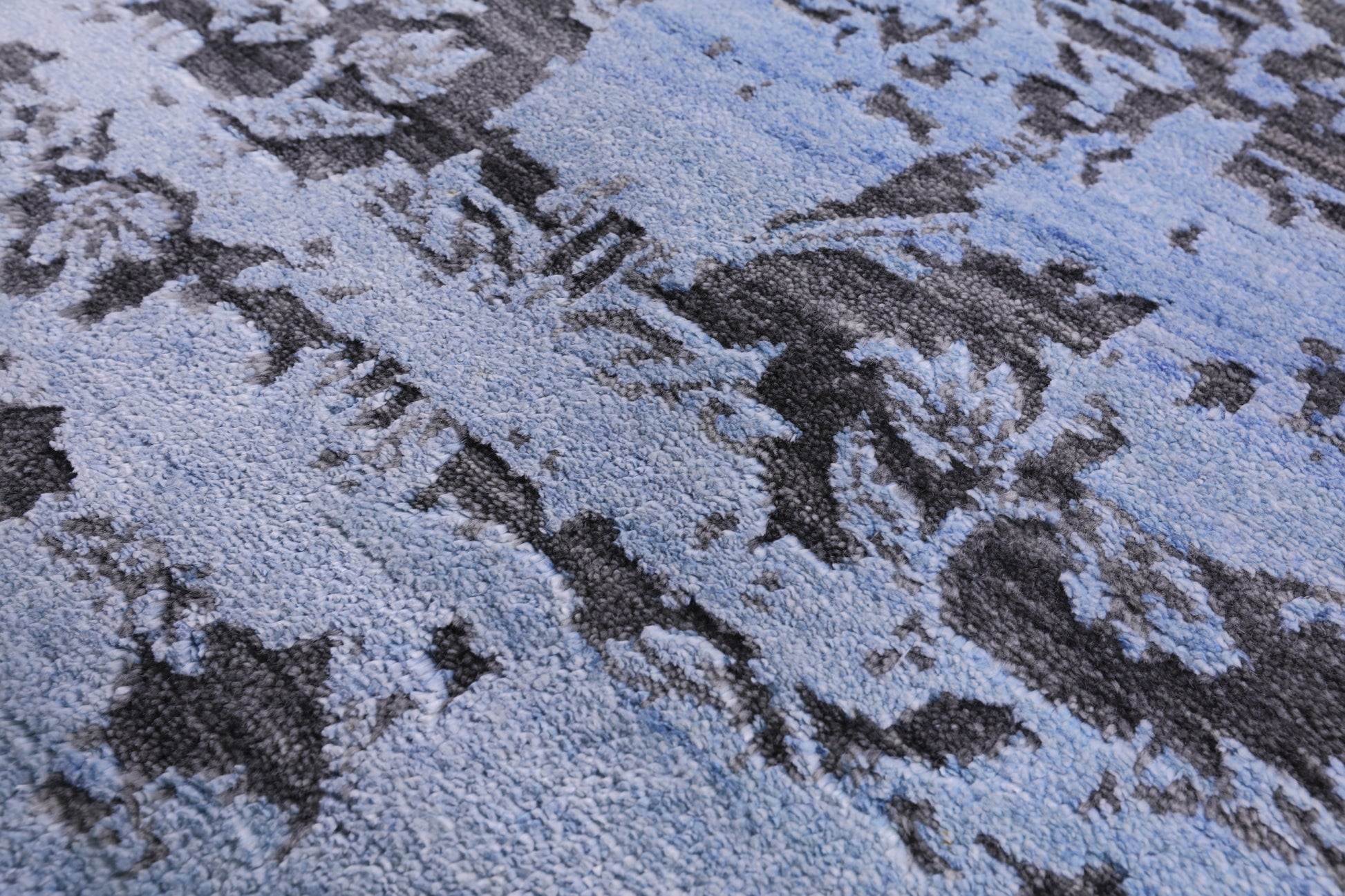 Contemporary Handmade Wool & Silk Rug - 8' 2" X 10' 2" - Golden Nile