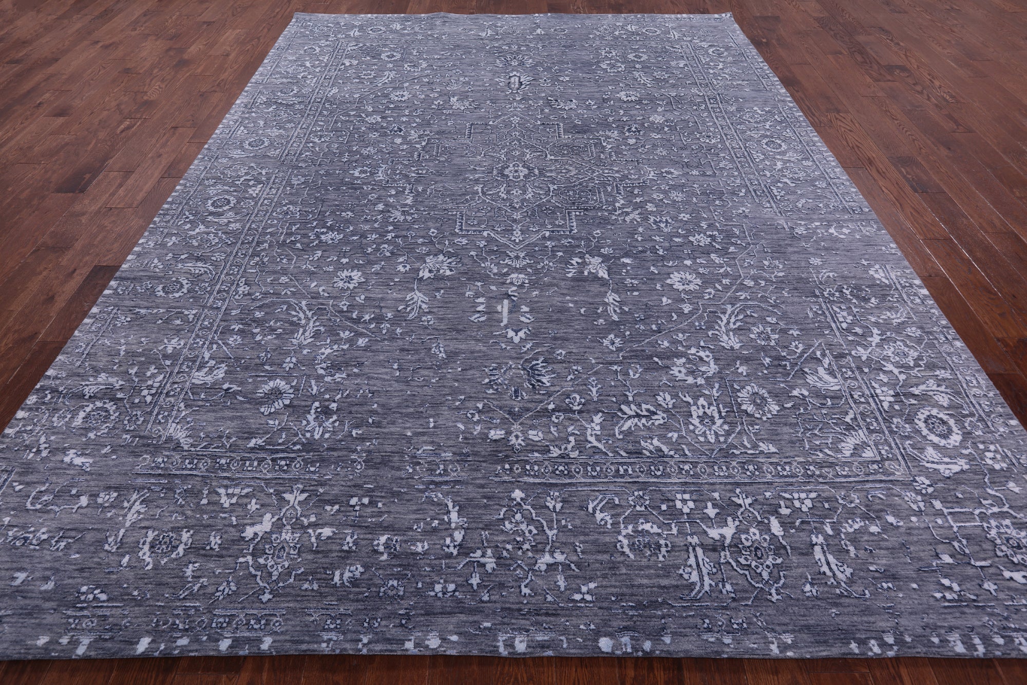 Grey Persian Fine Serapi Hand Knotted Wool & Silk Rug - 8' 11" X 12' 0" - Golden Nile