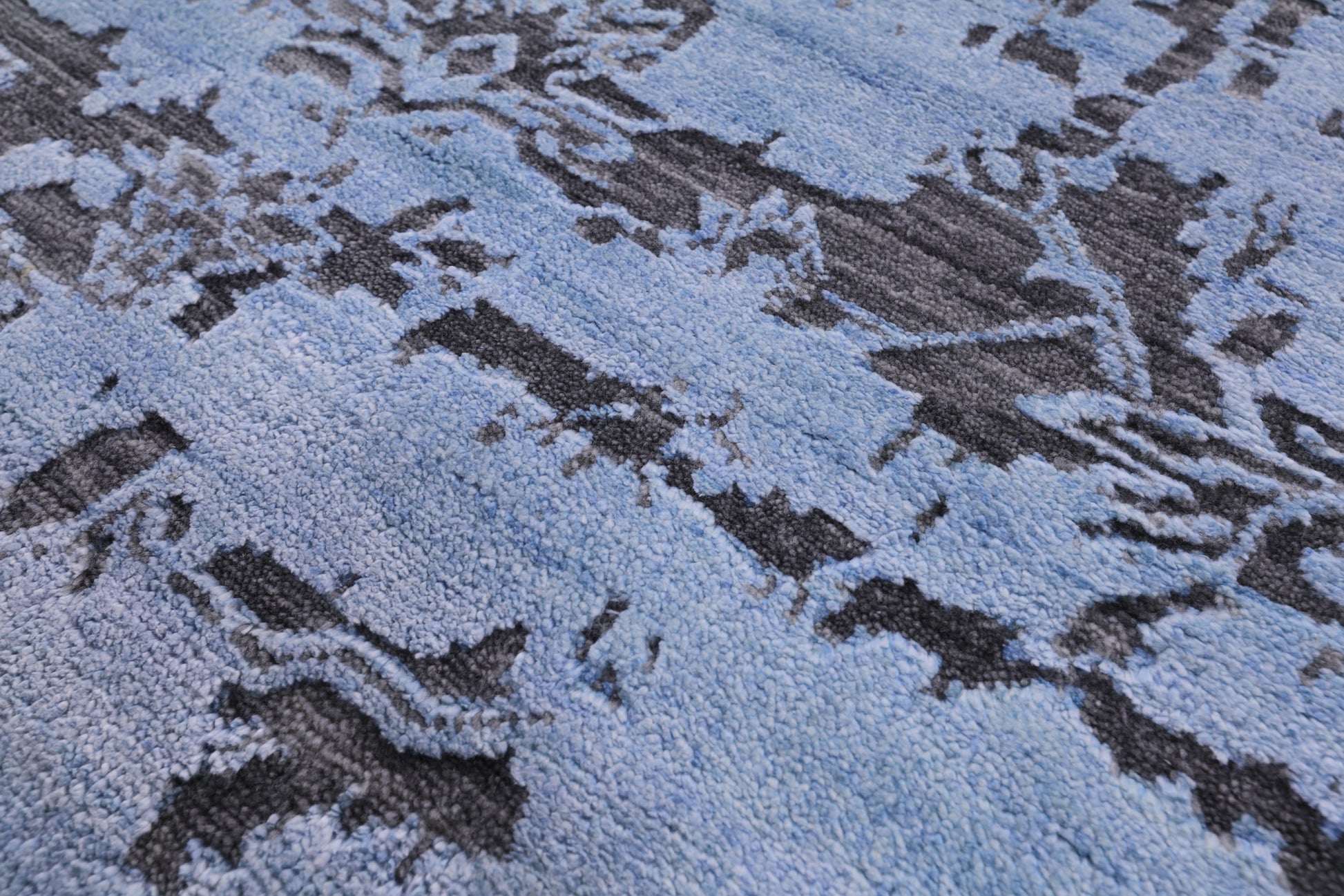 Contemporary Hand Knotted Wool & Silk Rug - 8' 11" X 12' 3" - Golden Nile