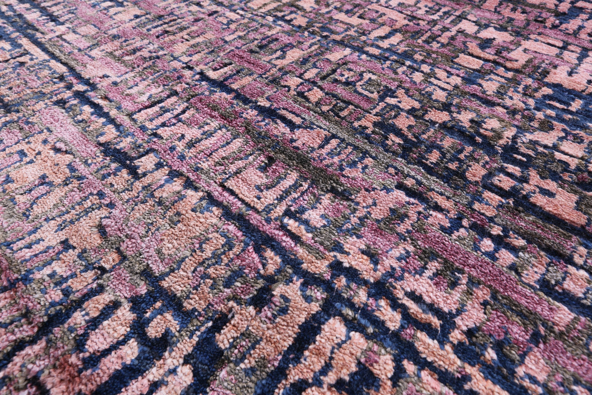 Contemporary Hand Knotted Wool & Silk Rug - 8' 11" X 12' 4" - Golden Nile