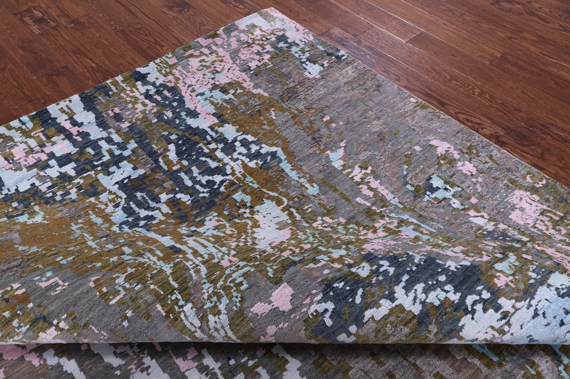 Modern Hand Knotted Wool & Silk Rug - 8' 3" X 9' 11" - Golden Nile