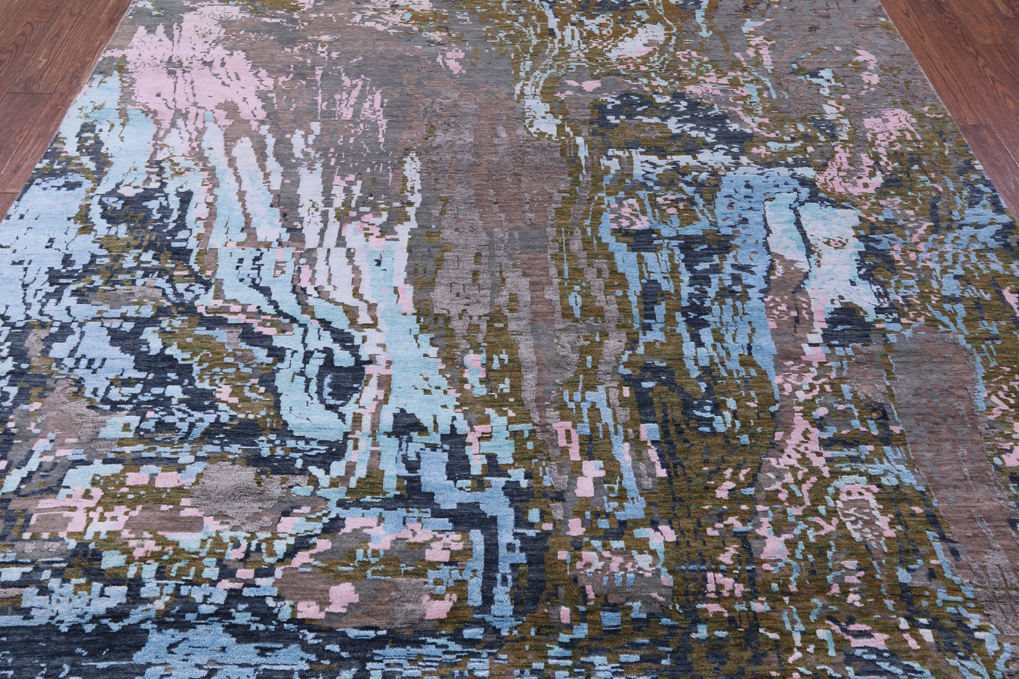 Modern Hand Knotted Wool & Silk Rug - 8' 3" X 9' 11" - Golden Nile