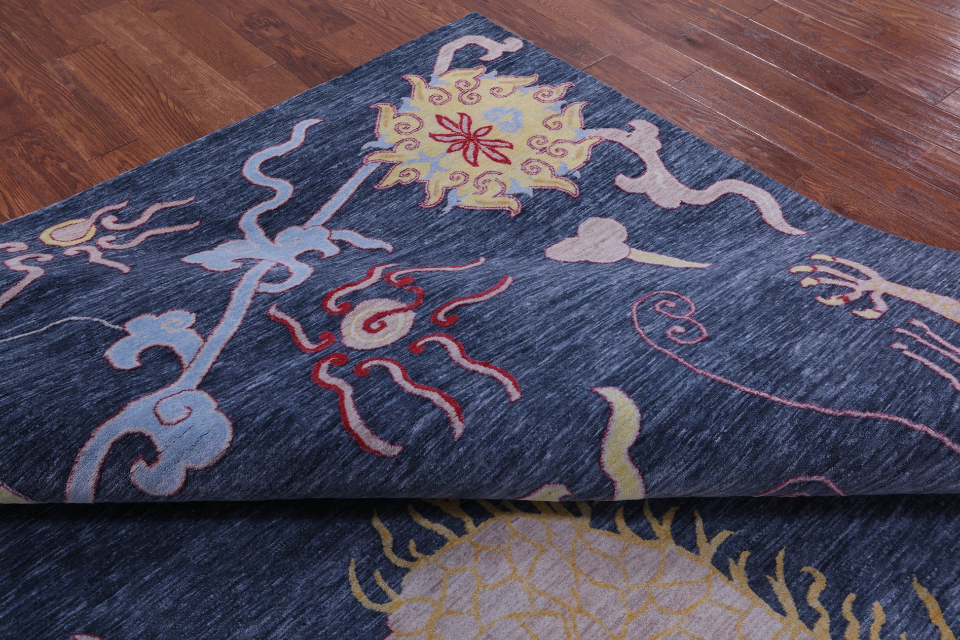 Dragon And Phoenix Design Hand Knotted Wool Rug - 8' 11" X 12' 1" - Golden Nile