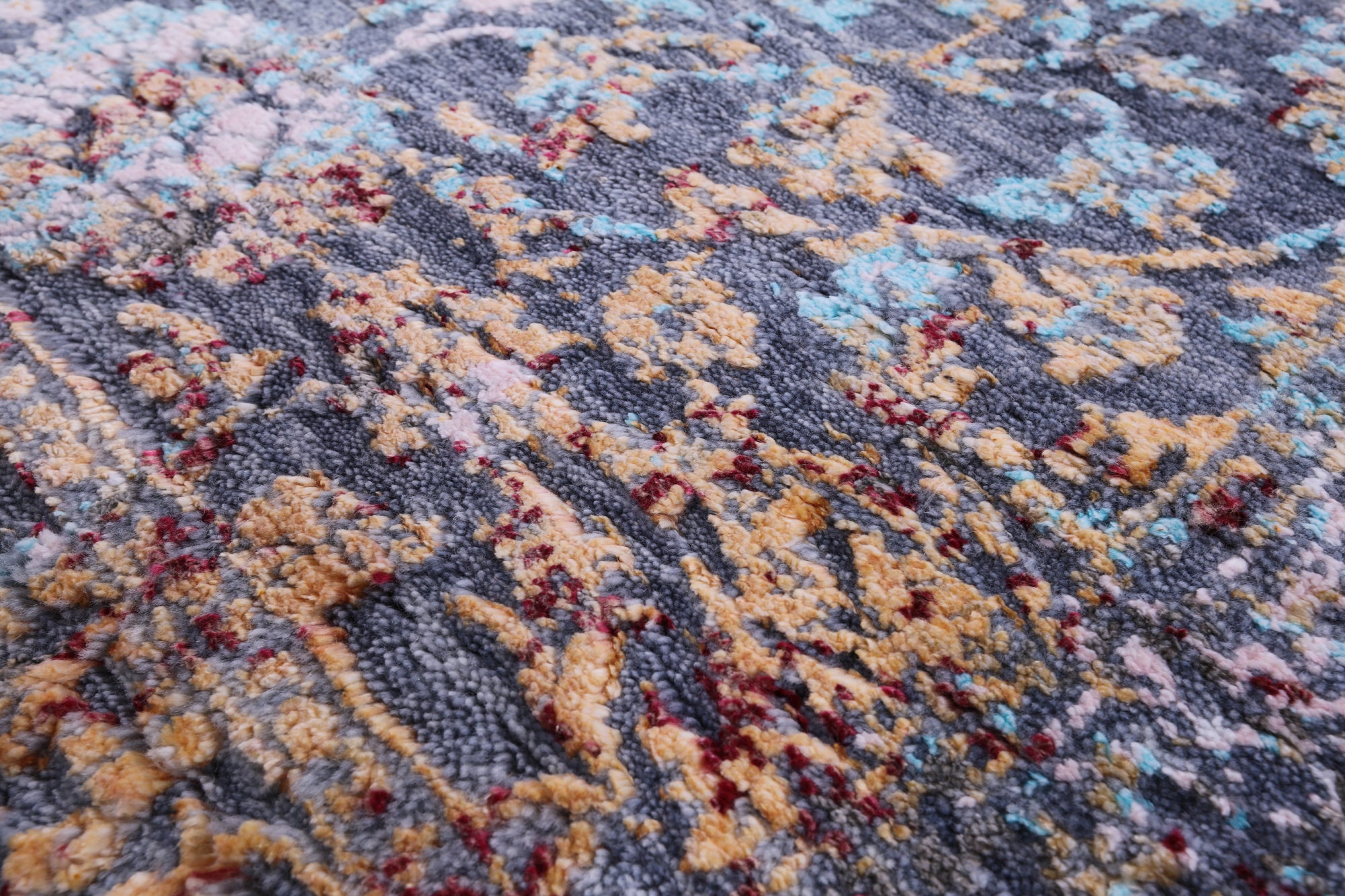 Modern Hand Knotted Wool & Silk Runner Rug - 2' 7" X 12' 4" - Golden Nile