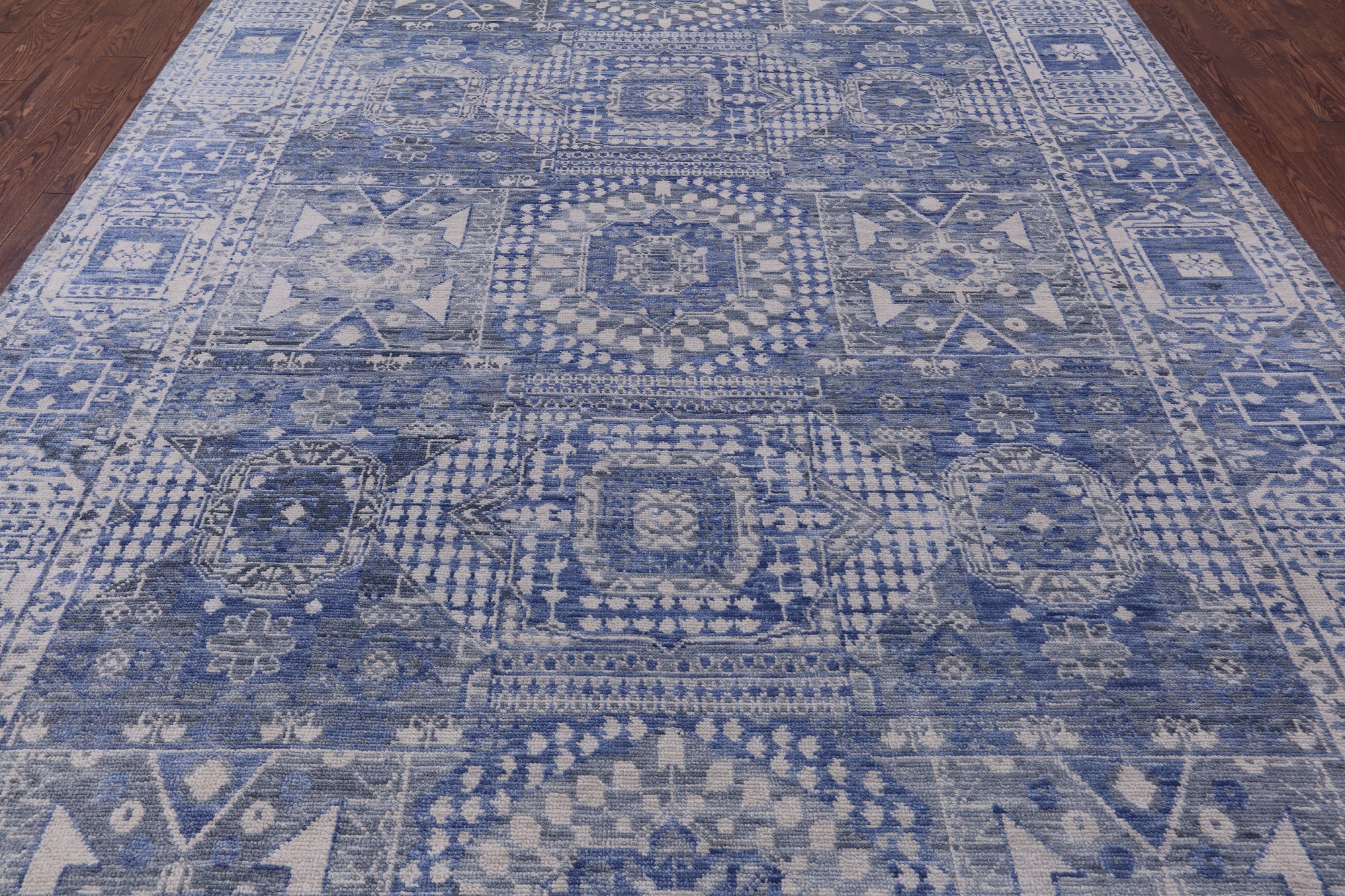 Geometric Persian Mamluk Hand Knotted Wool Rug - 8' 11" X 12' 1" - Golden Nile