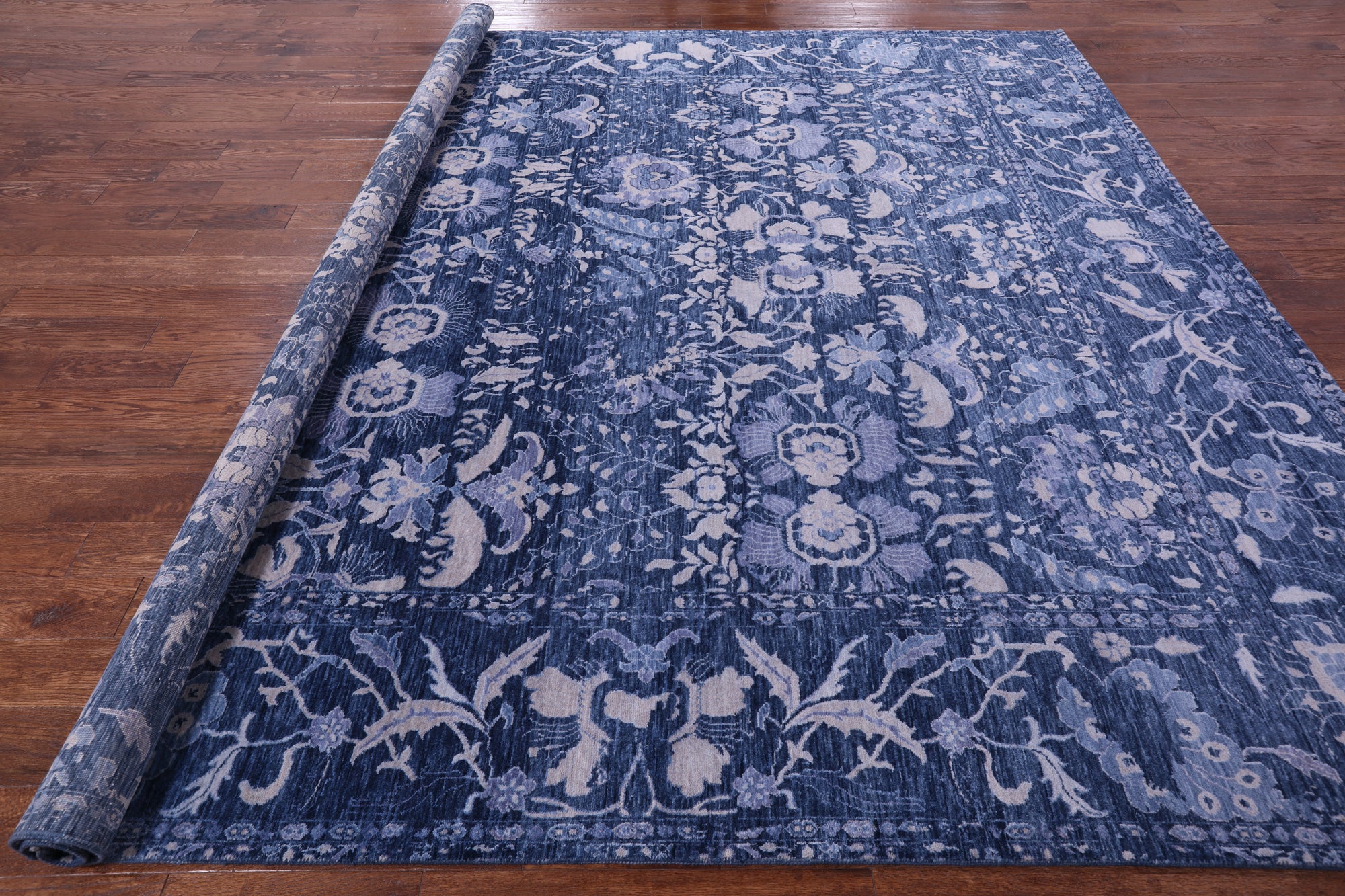 Blue Square Modern Hand Knotted Wool Rug - 9' 10" X 9' 11" - Golden Nile