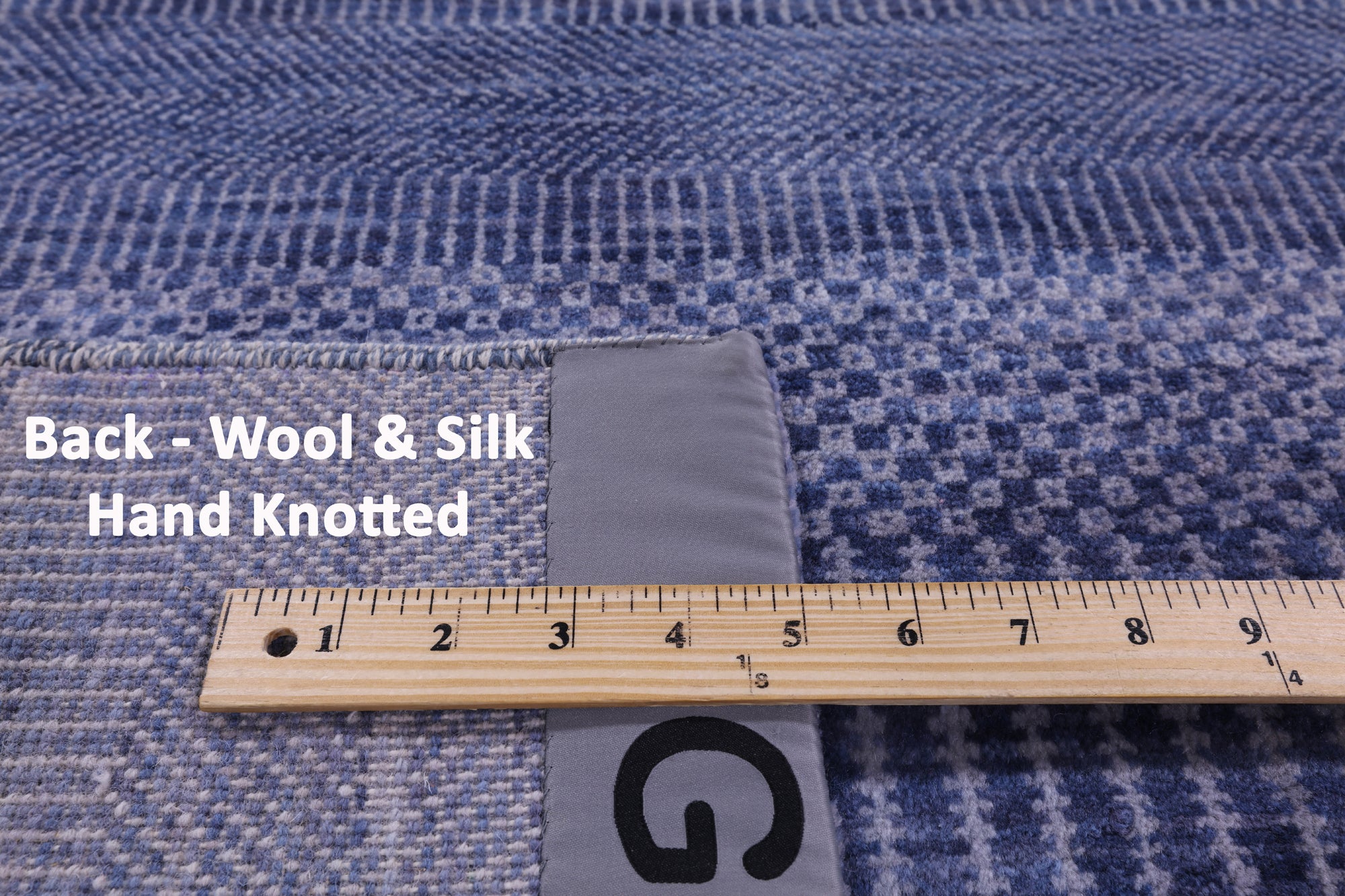 Savannah Grass Hand Knotted Wool & Silk Rug - 5' 10" X 9' 3" - Golden Nile