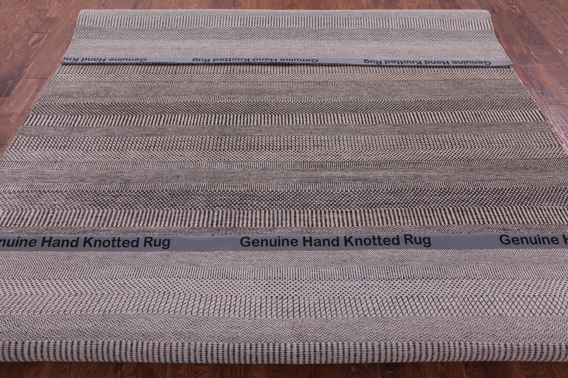 Savannah Grass Hand Knotted Wool & Silk Rug - 8' 1" X 10' 3" - Golden Nile