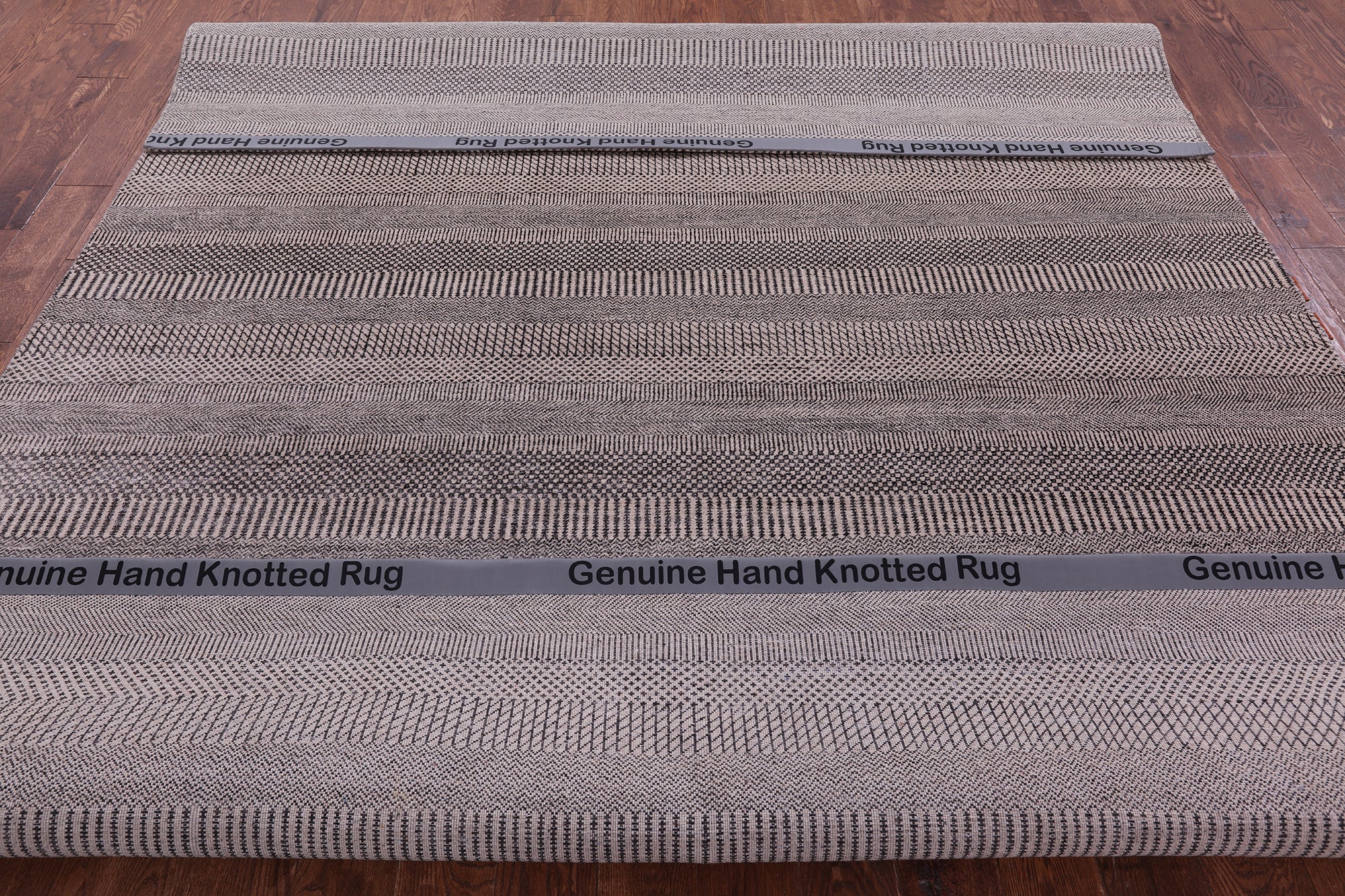 Savannah Grass Hand Knotted Wool & Silk Rug - 8' 1" X 10' 3" - Golden Nile