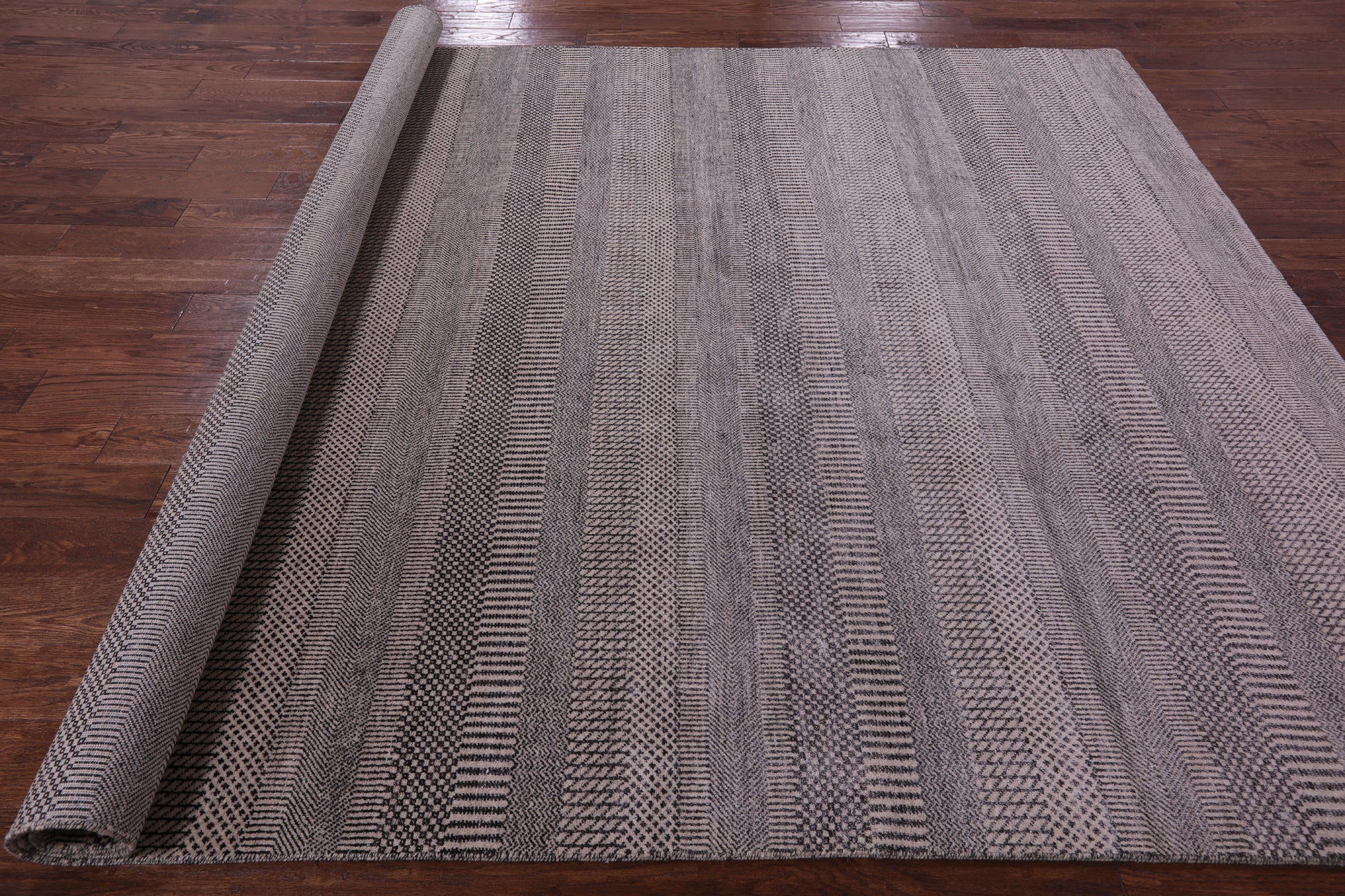 Savannah Grass Hand Knotted Wool & Silk Rug - 8' 1" X 10' 3" - Golden Nile