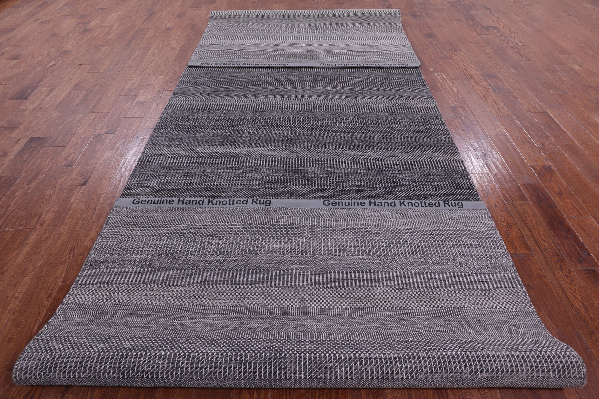 Savannah Grass Handmade Wool & Silk Rug - 6' 0" X 18' 0" - Golden Nile