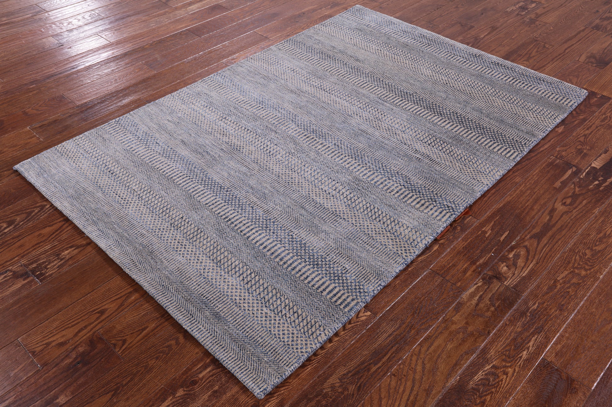 Savannah Grass Hand Knotted Wool & Silk Rug - 4' 2" X 6' 3" - Golden Nile